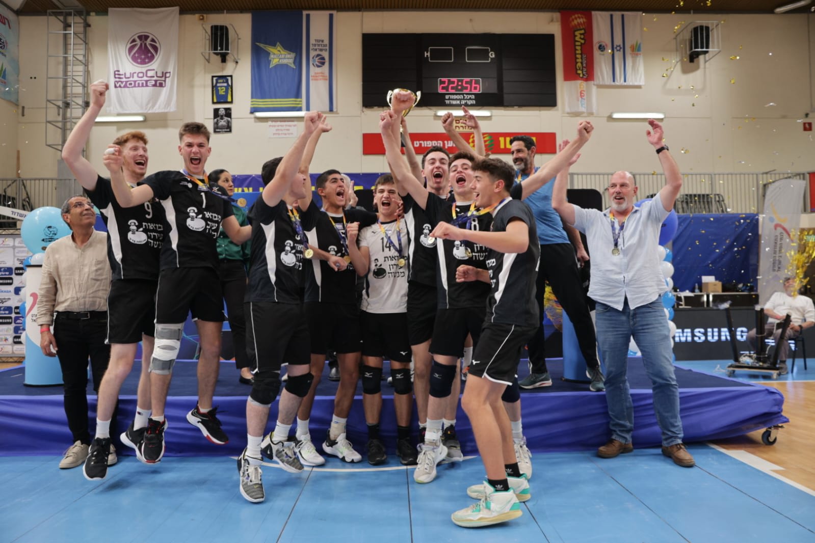 מבואות עירון