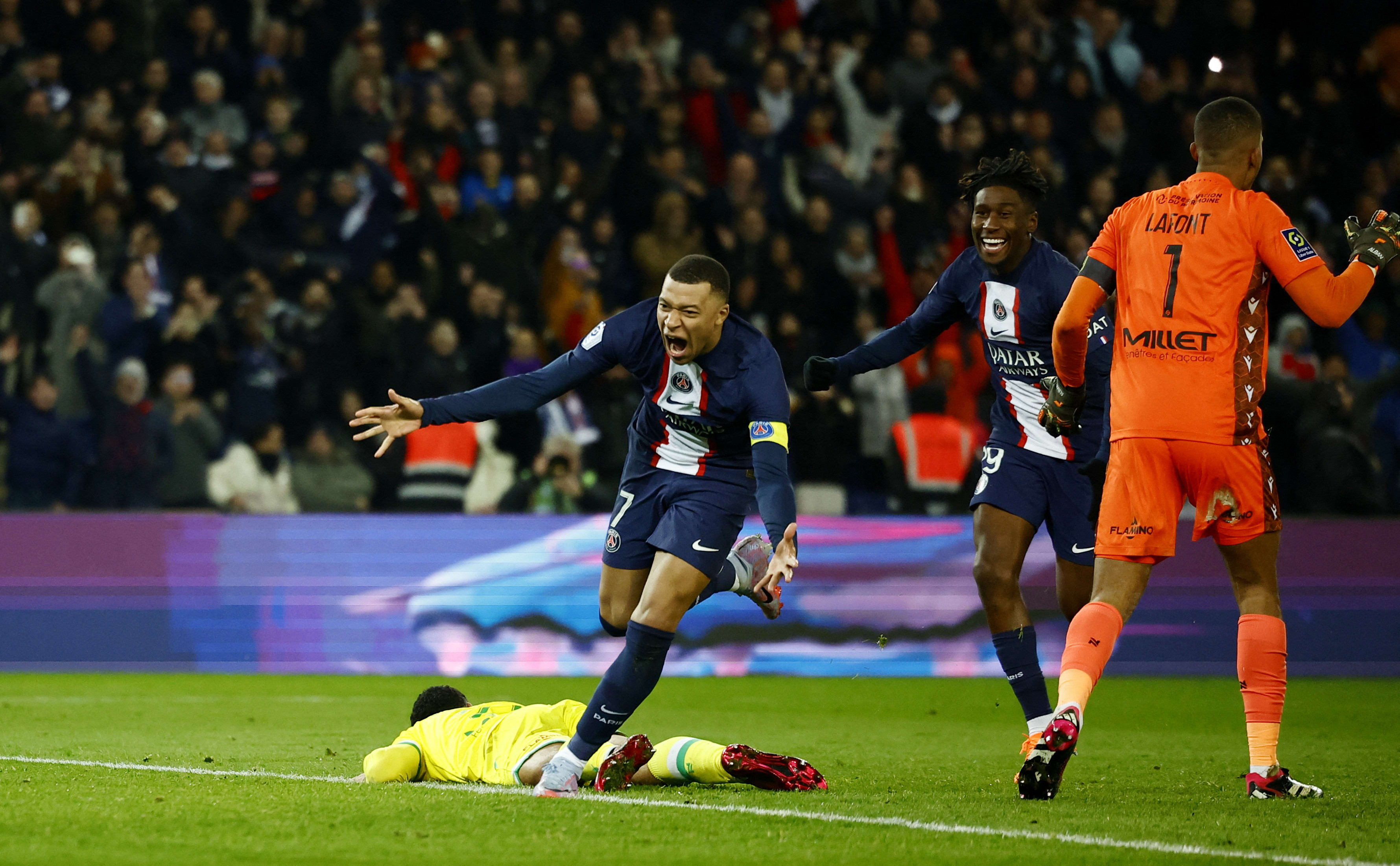 שחקן פריז סן ז'רמן קיליאן אמבפה