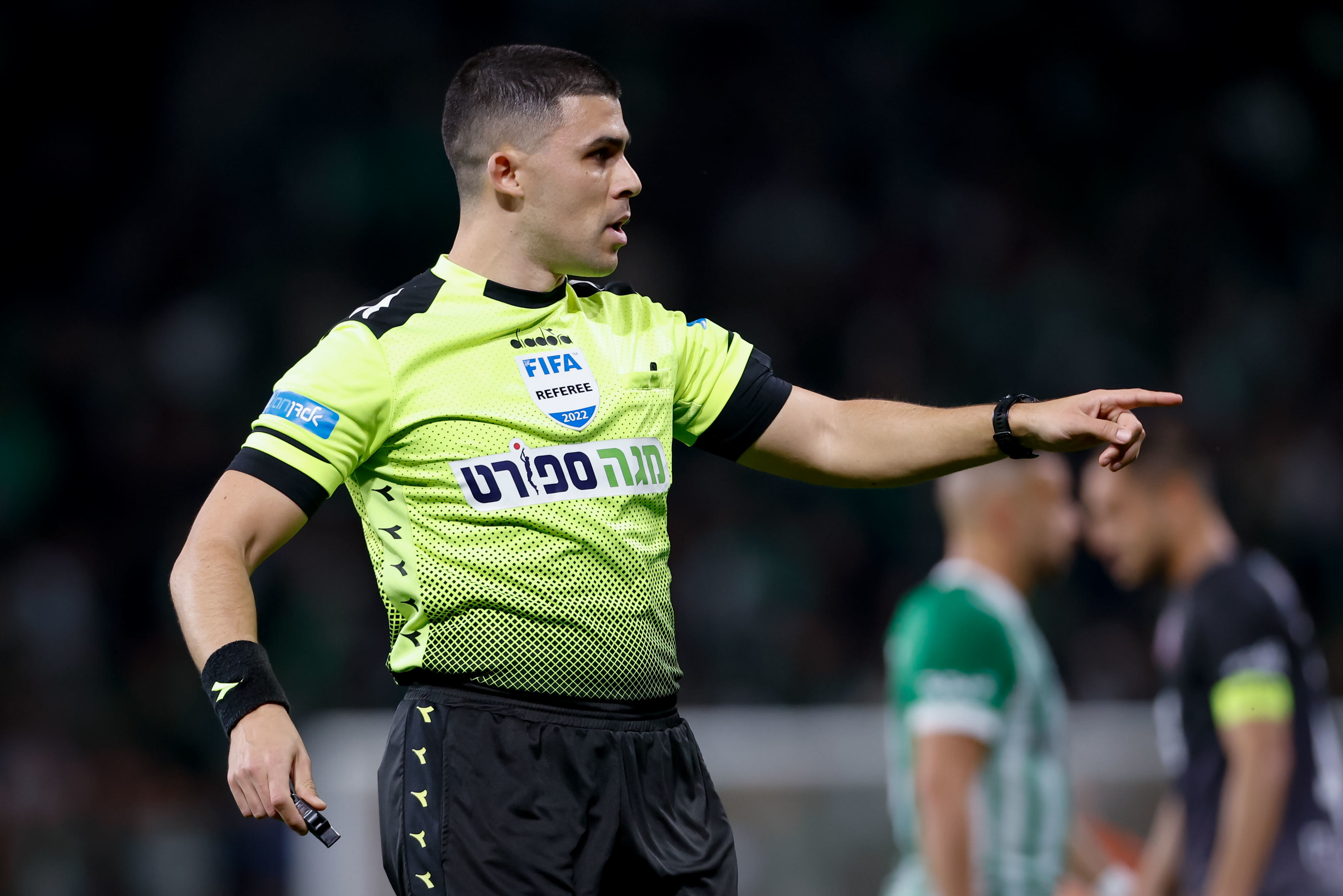 שניר לוי, שופט כדורגל
