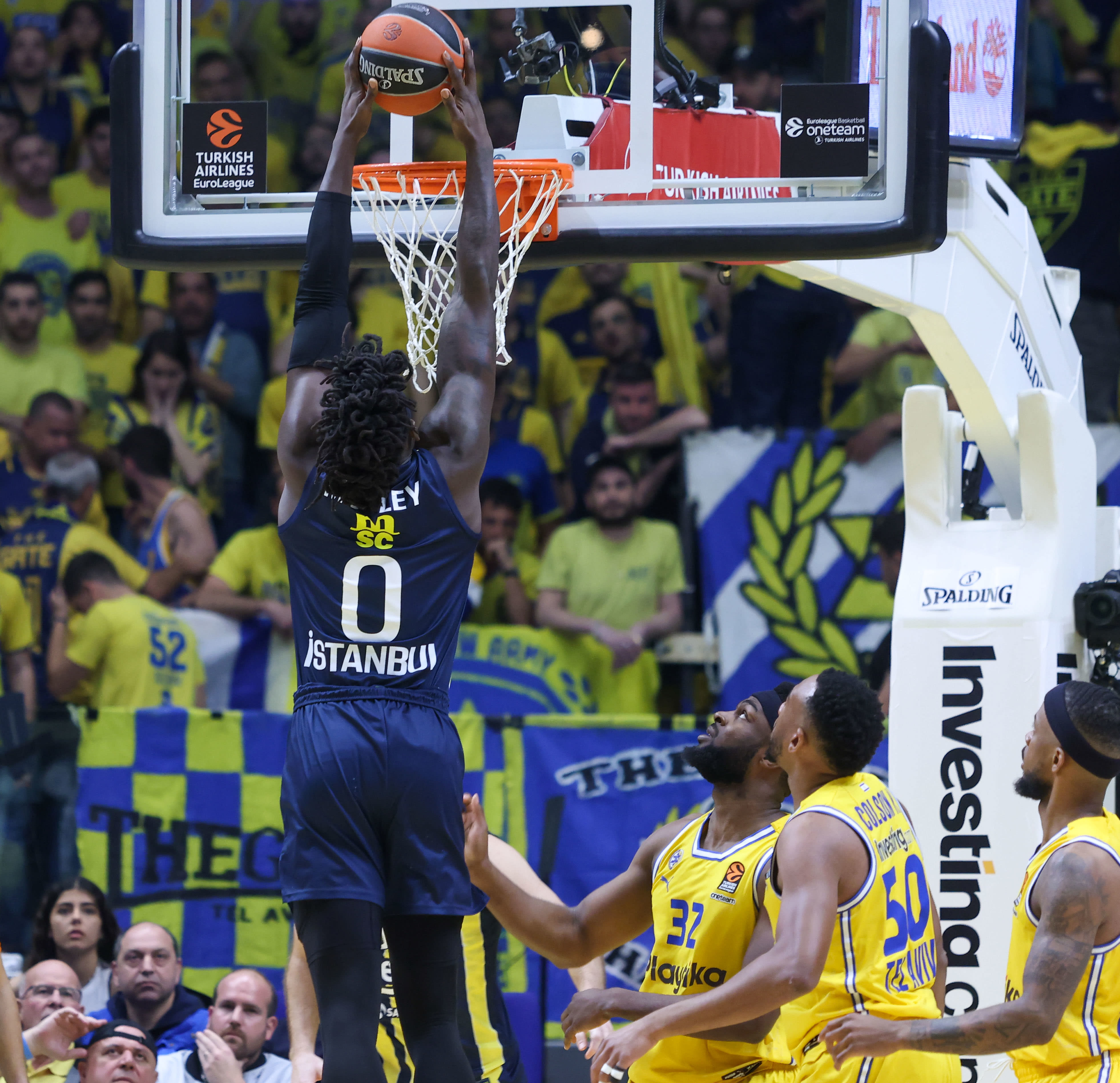 שחקן פנרבחצ'ה, ג'ונתן מוטלי