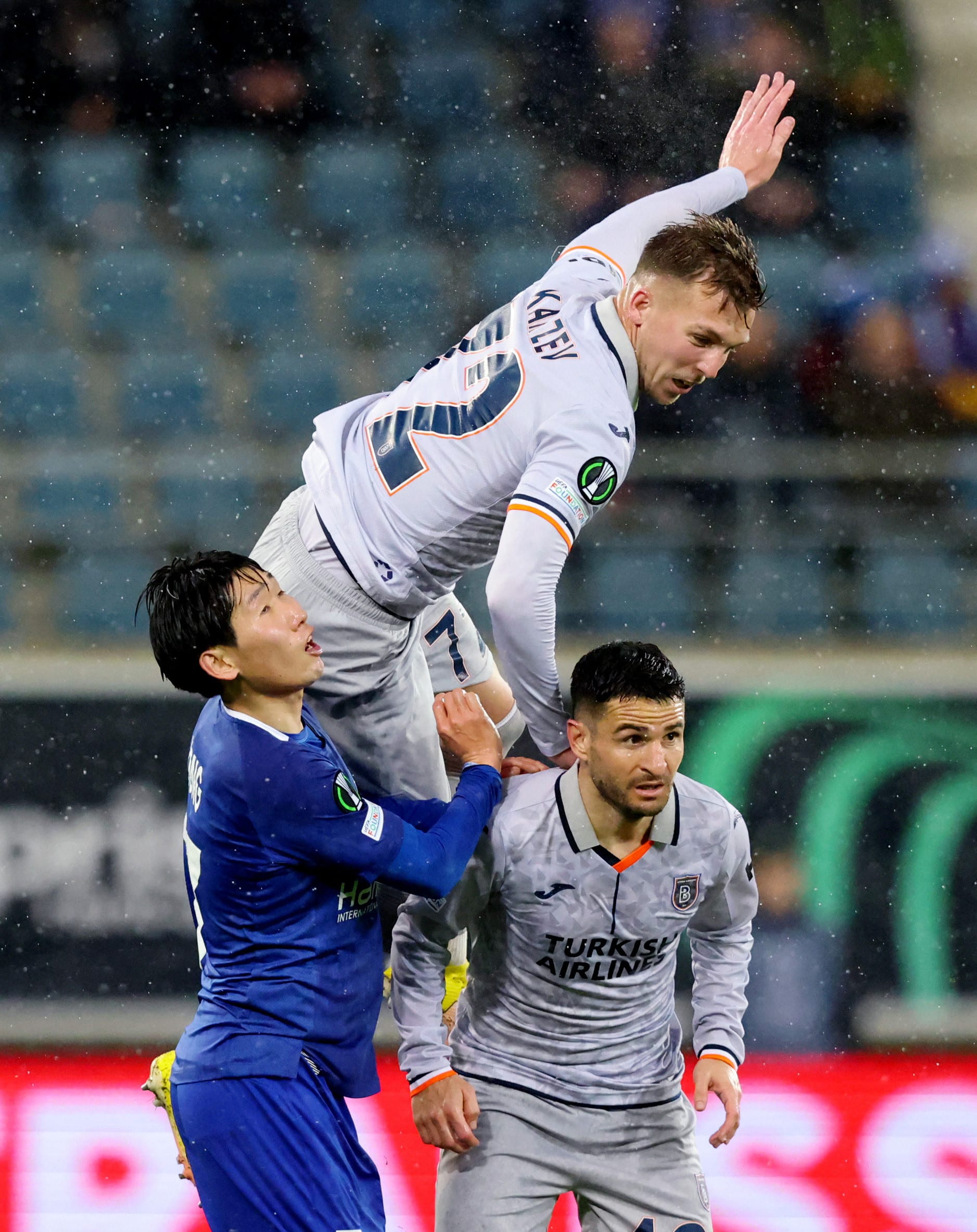 עדן קארצב בשאקשהיר