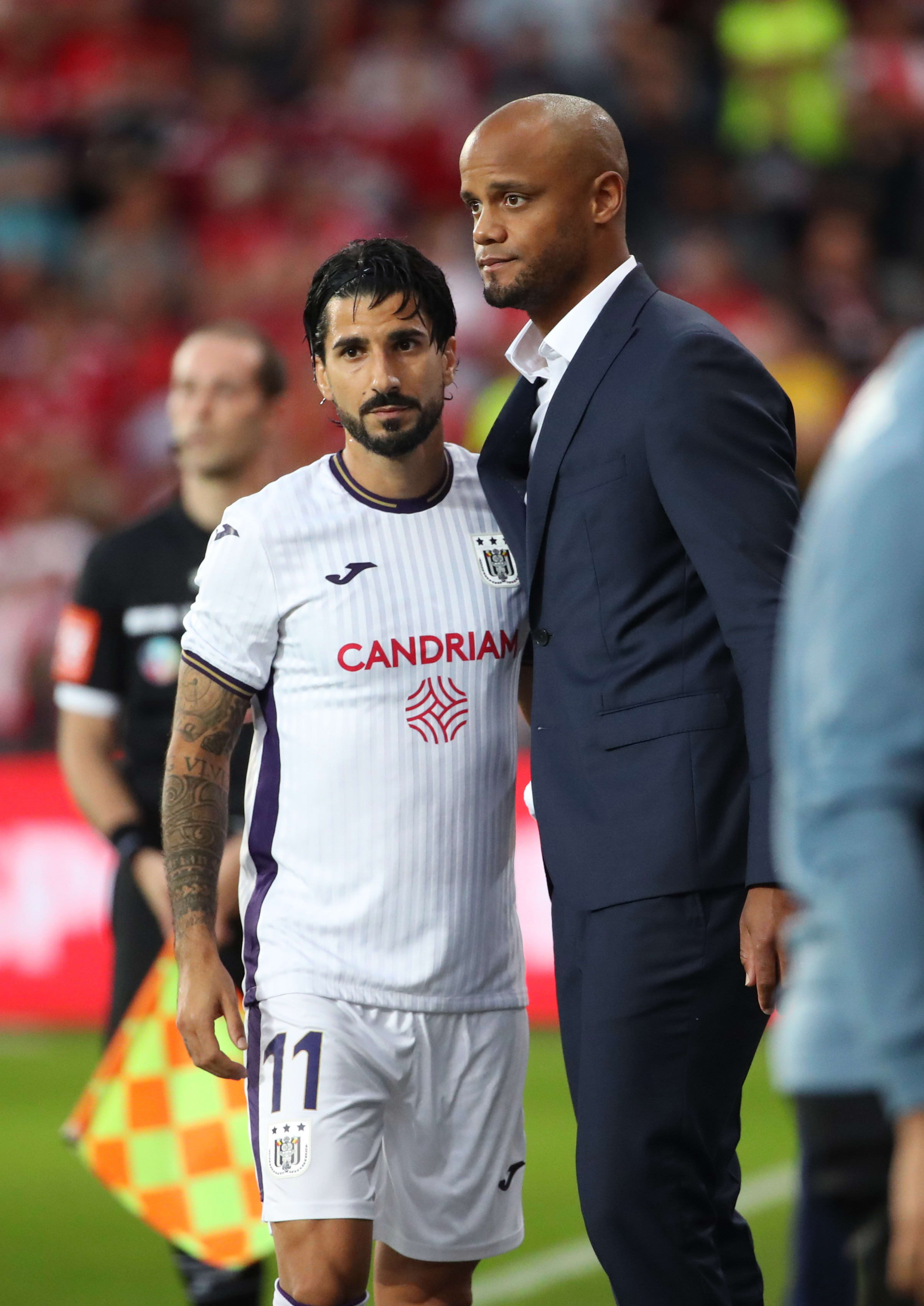 וינסנט קומפני מאמן אנדרלכט עם ליאור רפאלוב