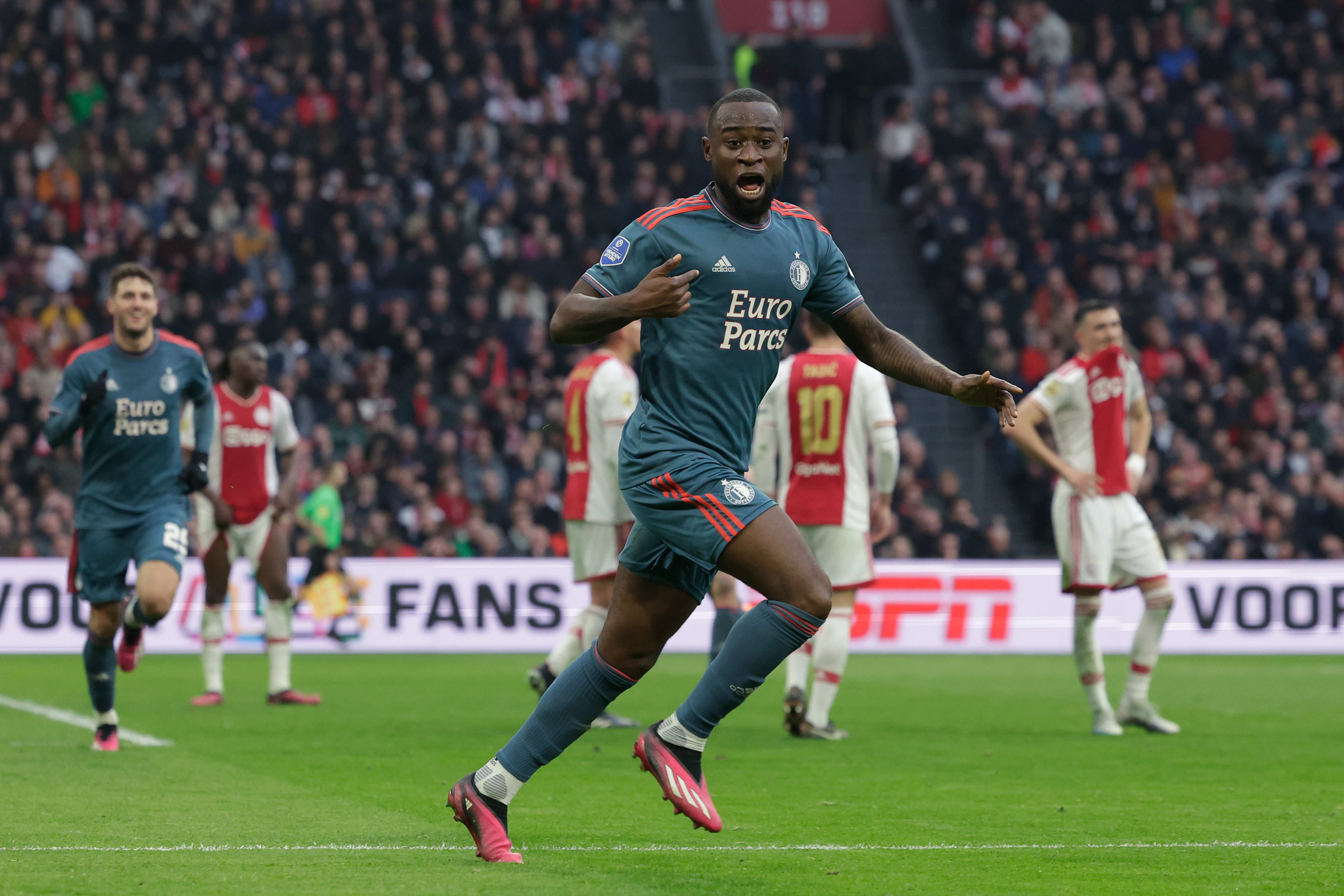 לוצהארל חרטראודה שחקן פיינורד חוגג שער