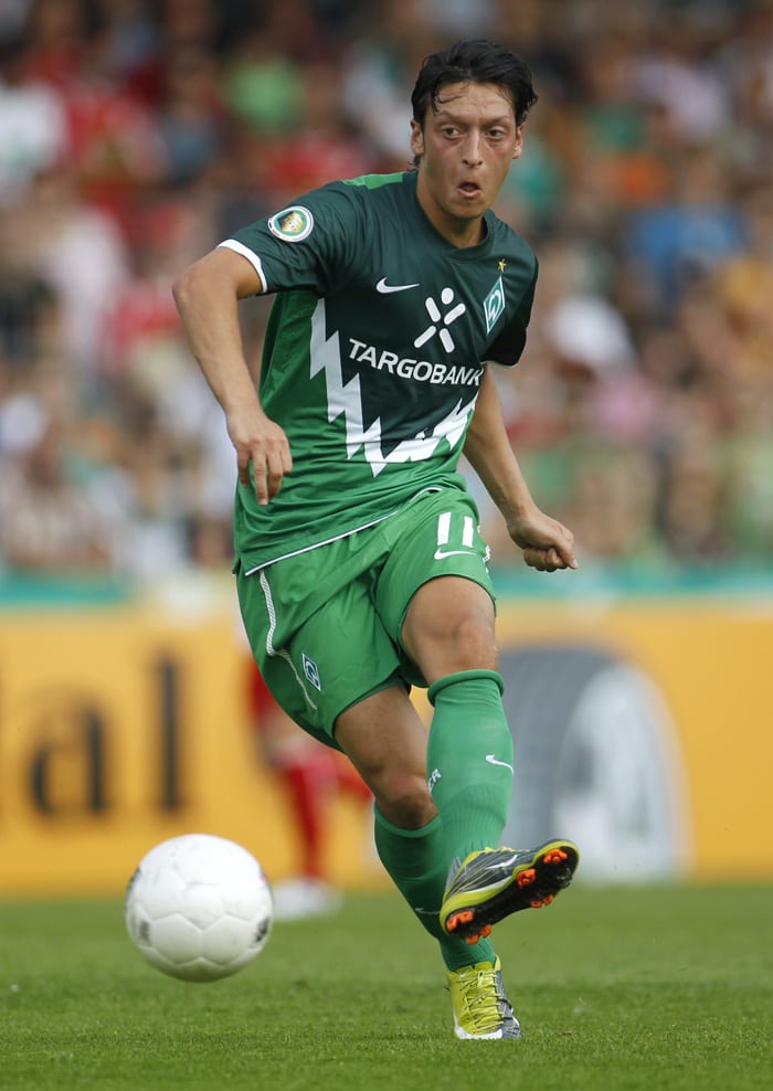 מסוט אוזיל שחקן ורדר ברמן