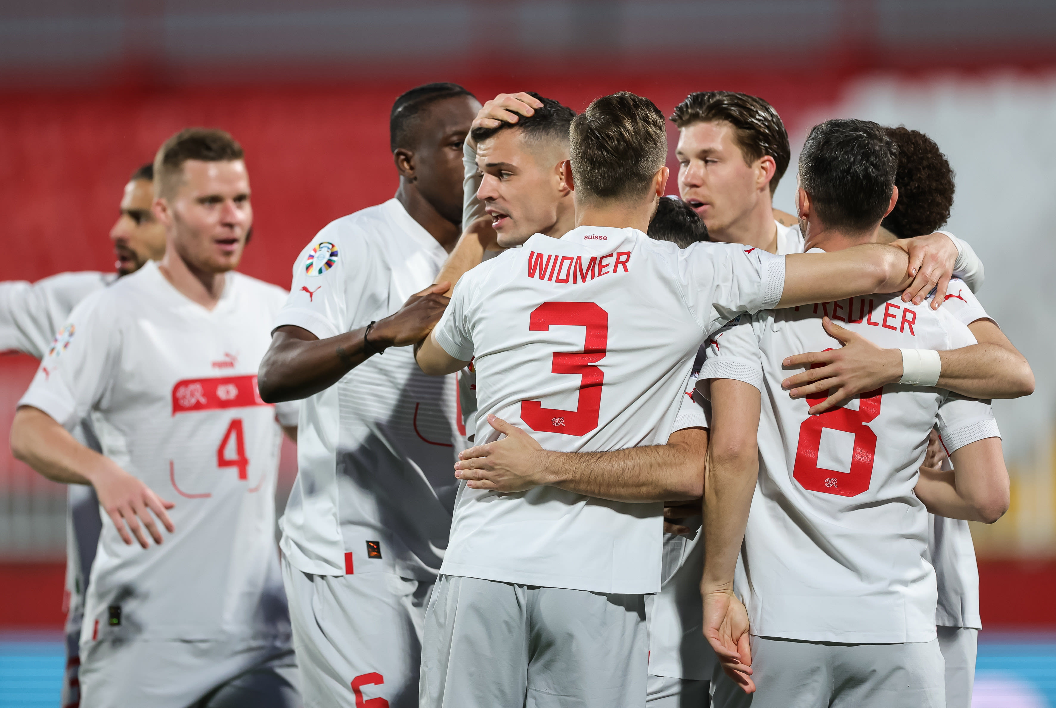 שחקני נבחרת שוויץ חוגגים