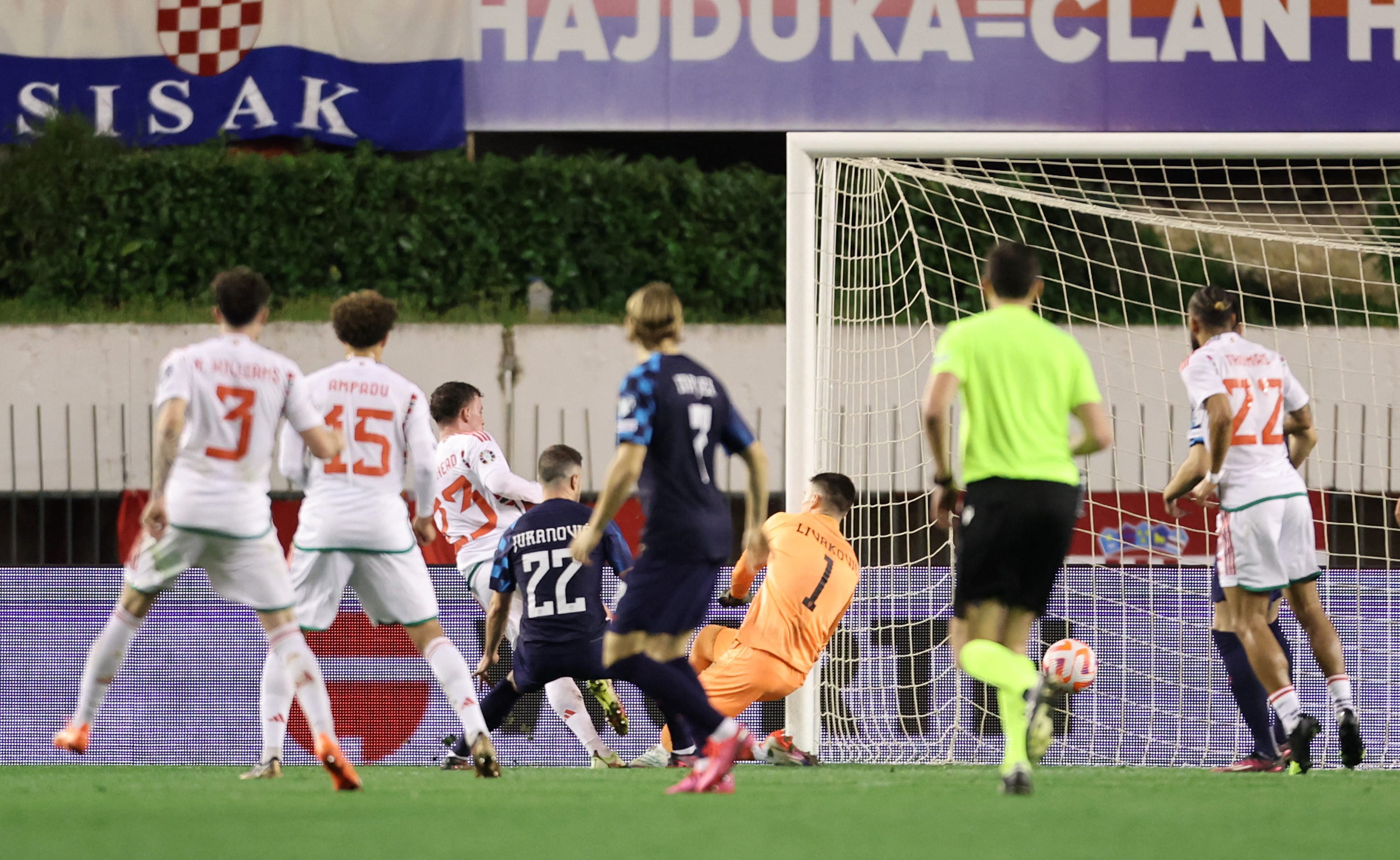 נייתן ברודהד נבחרת ויילס