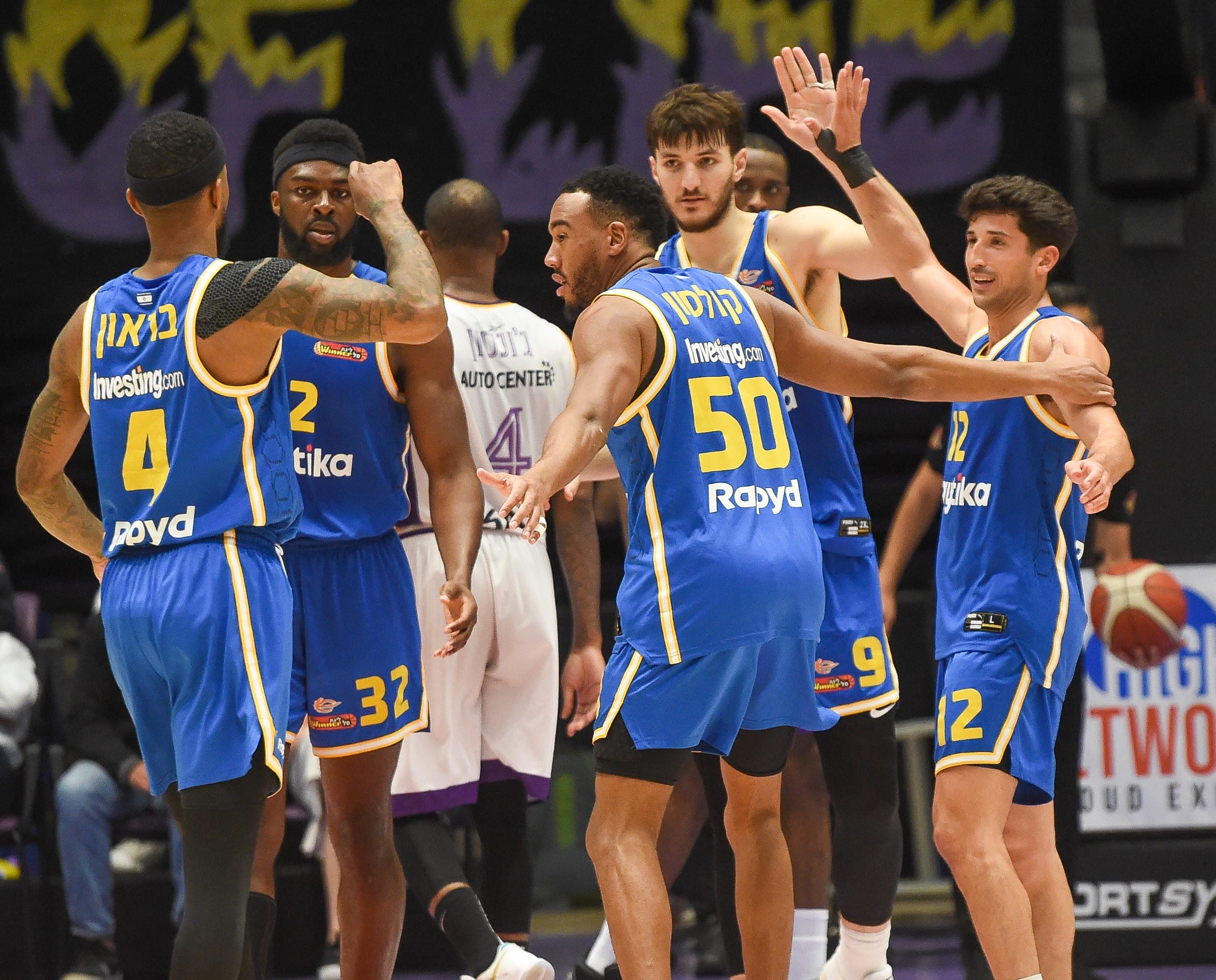 שחקני מכבי תל אביב