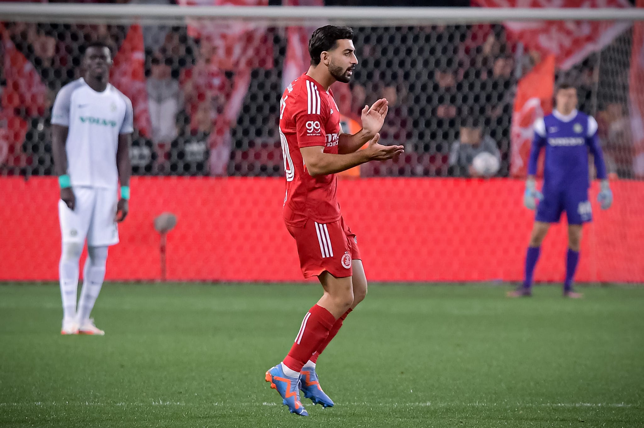 הישאם לאיוס, הפועל תל אביב