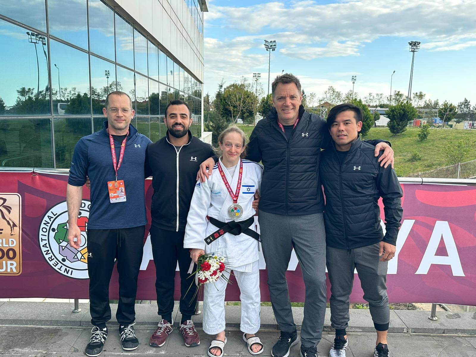 שירה ראשוני