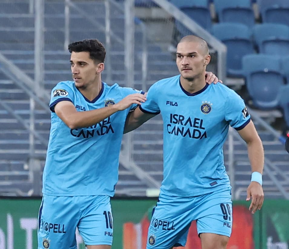 שחקני מכבי תל אביב, ג'ורג'ה יובאנוביץ', דן ביטון