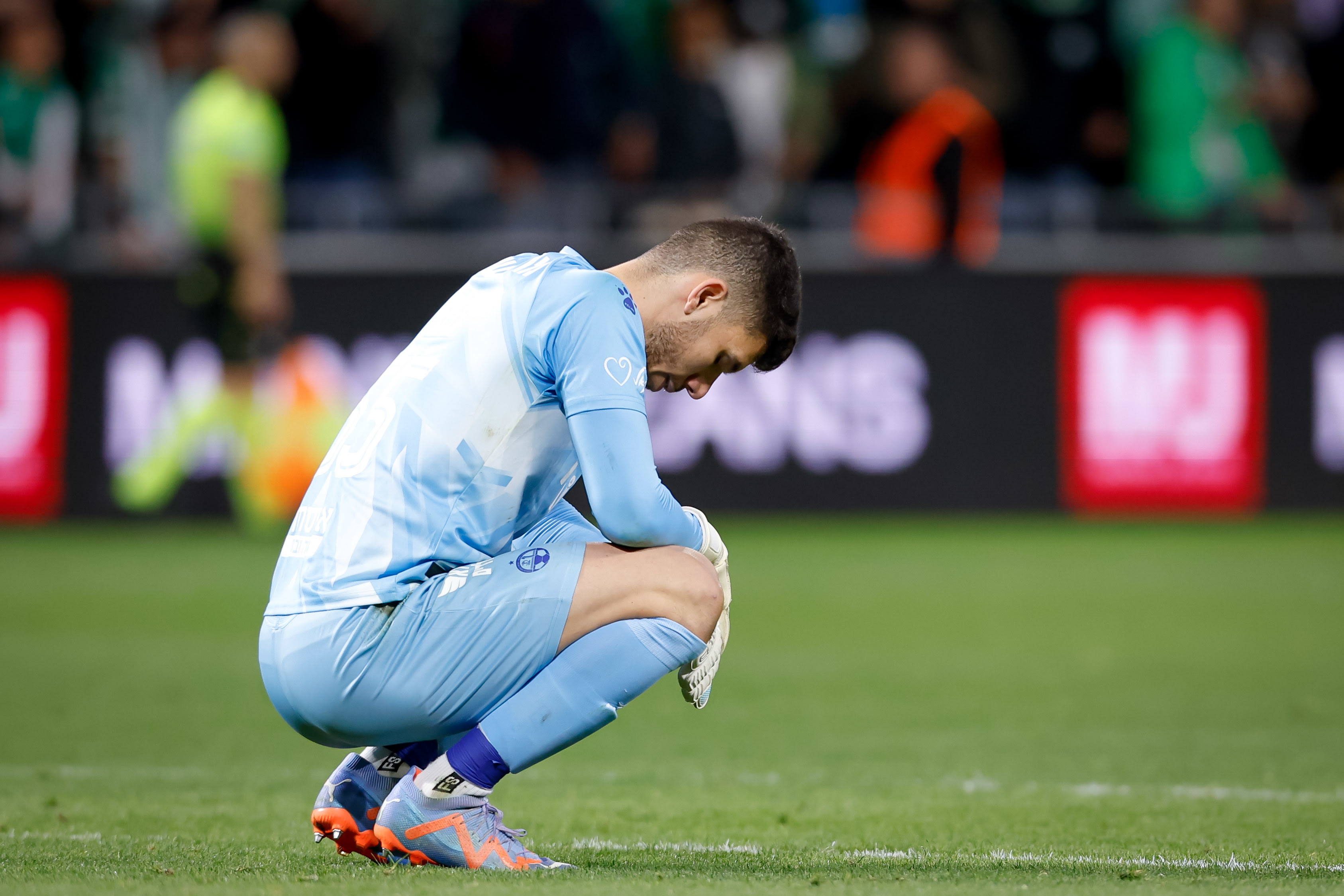 עומרי גלזר שוער הפועל באר שבע מאוכזב