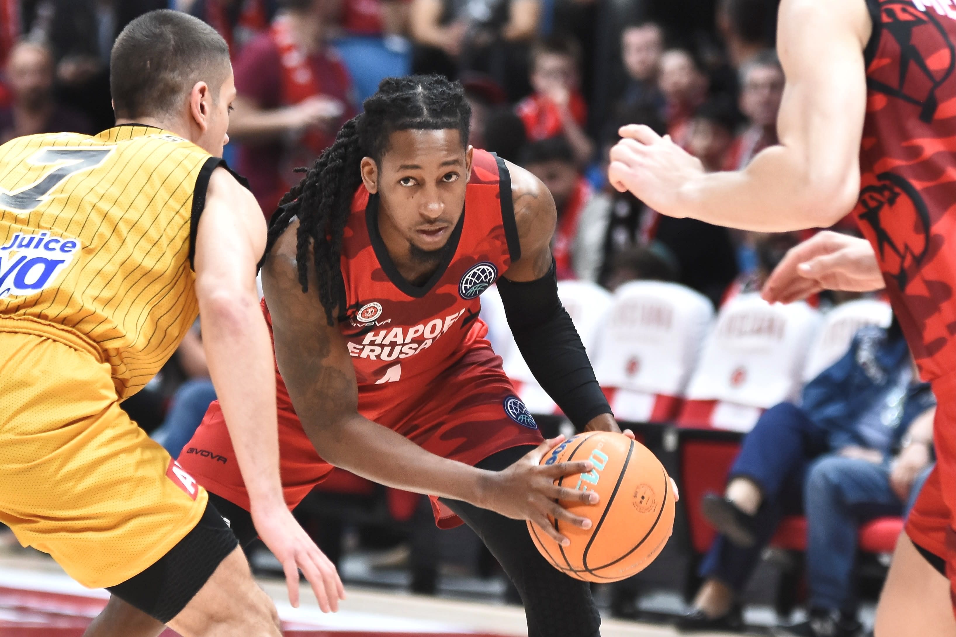 ספידי סמית', שחקן הפועל ירושלים