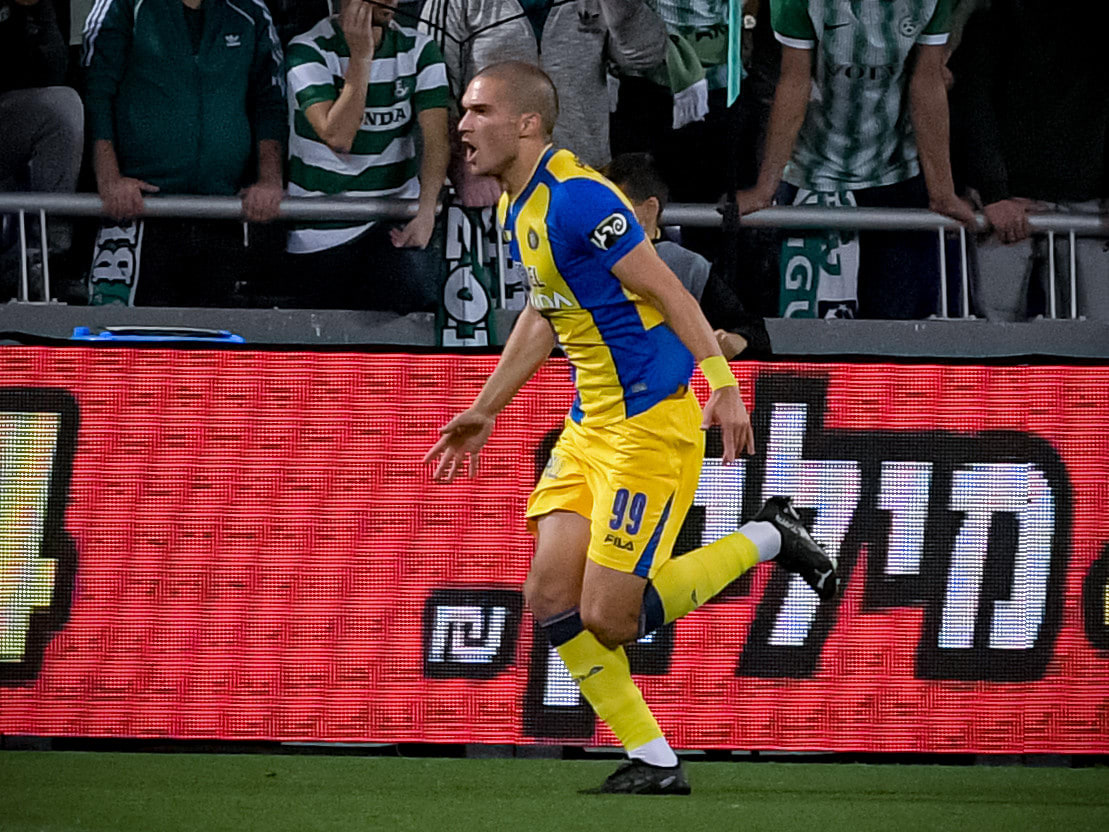 שחקן מכבי תל אביב ג'ורג'ה יובאנוביץ'