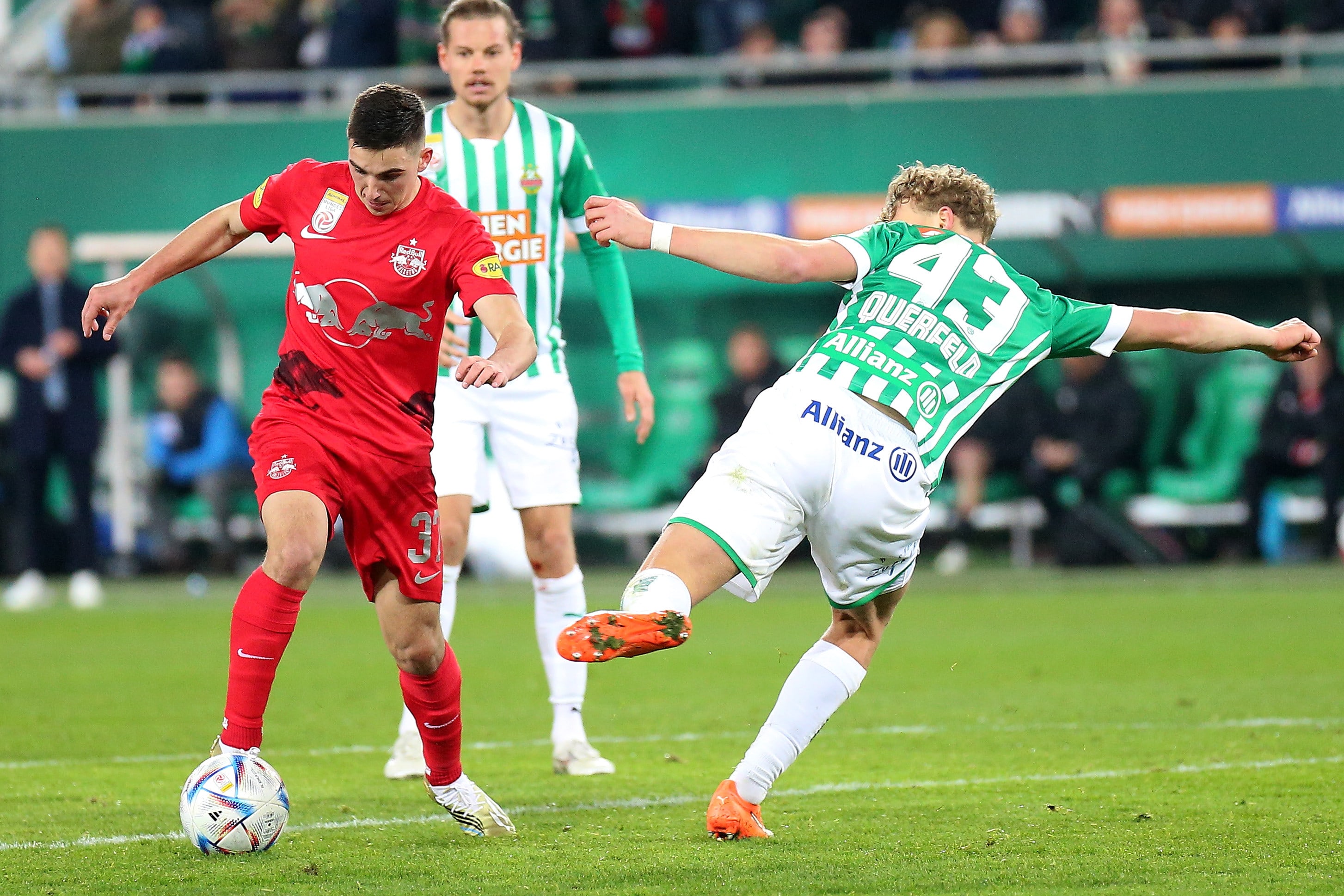 אוסקר גלוך שחקן רד בול זלצבורג