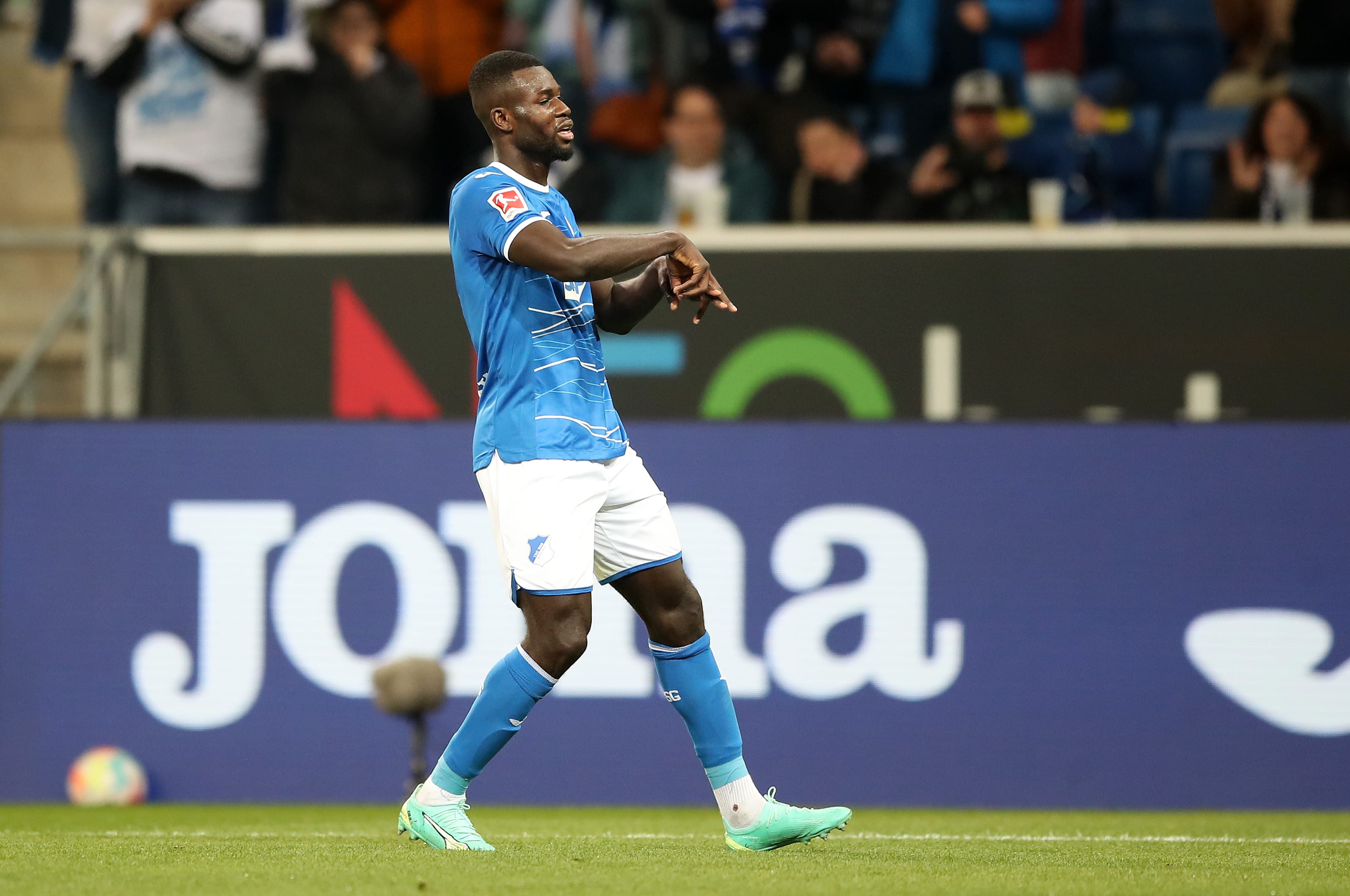 אילאס בבו שחקן הופנהיים חוגג שער