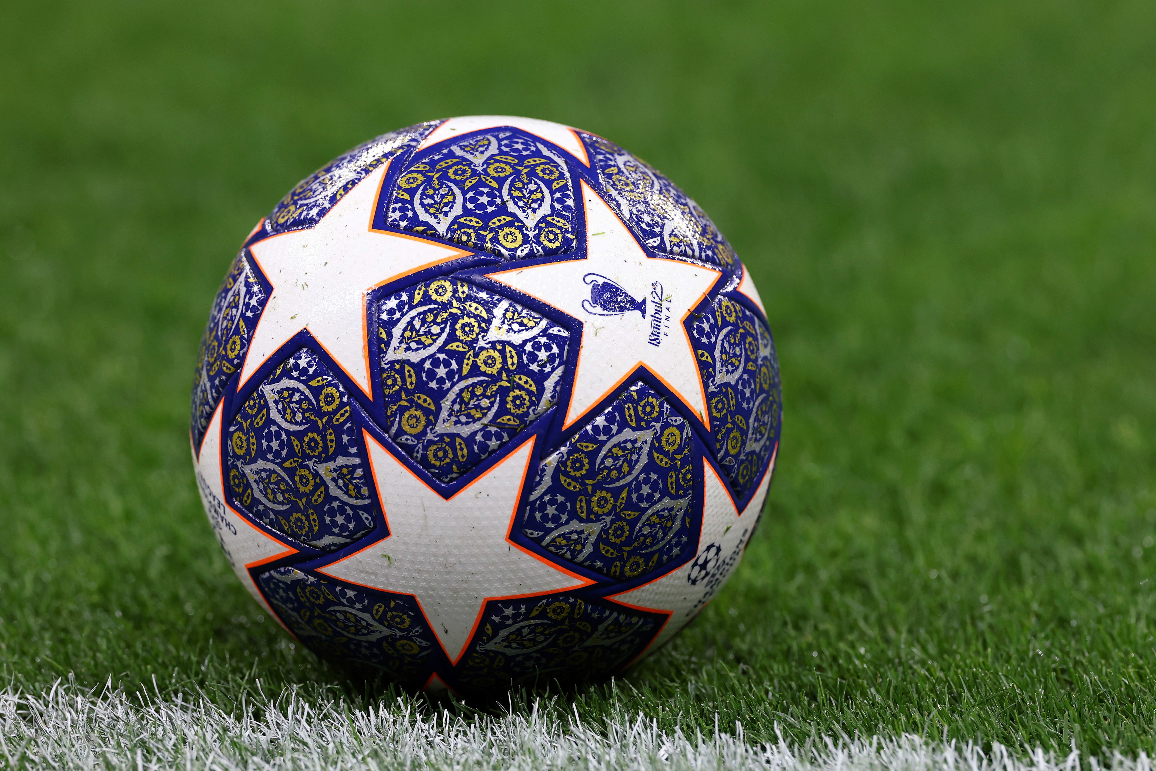 כדור כדורגל של ליגת האלופות