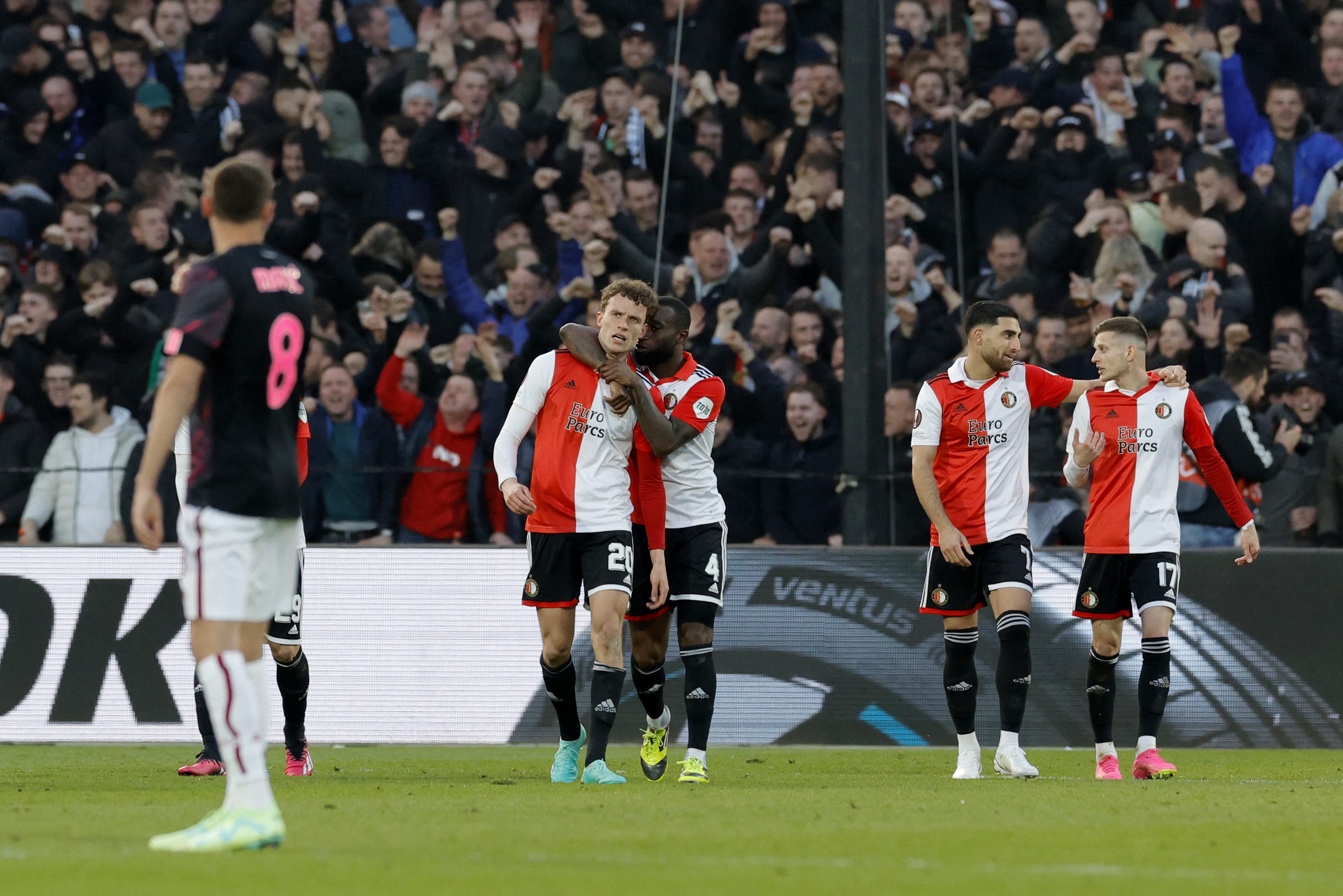 מאטס וויפר פיינורד חוגג