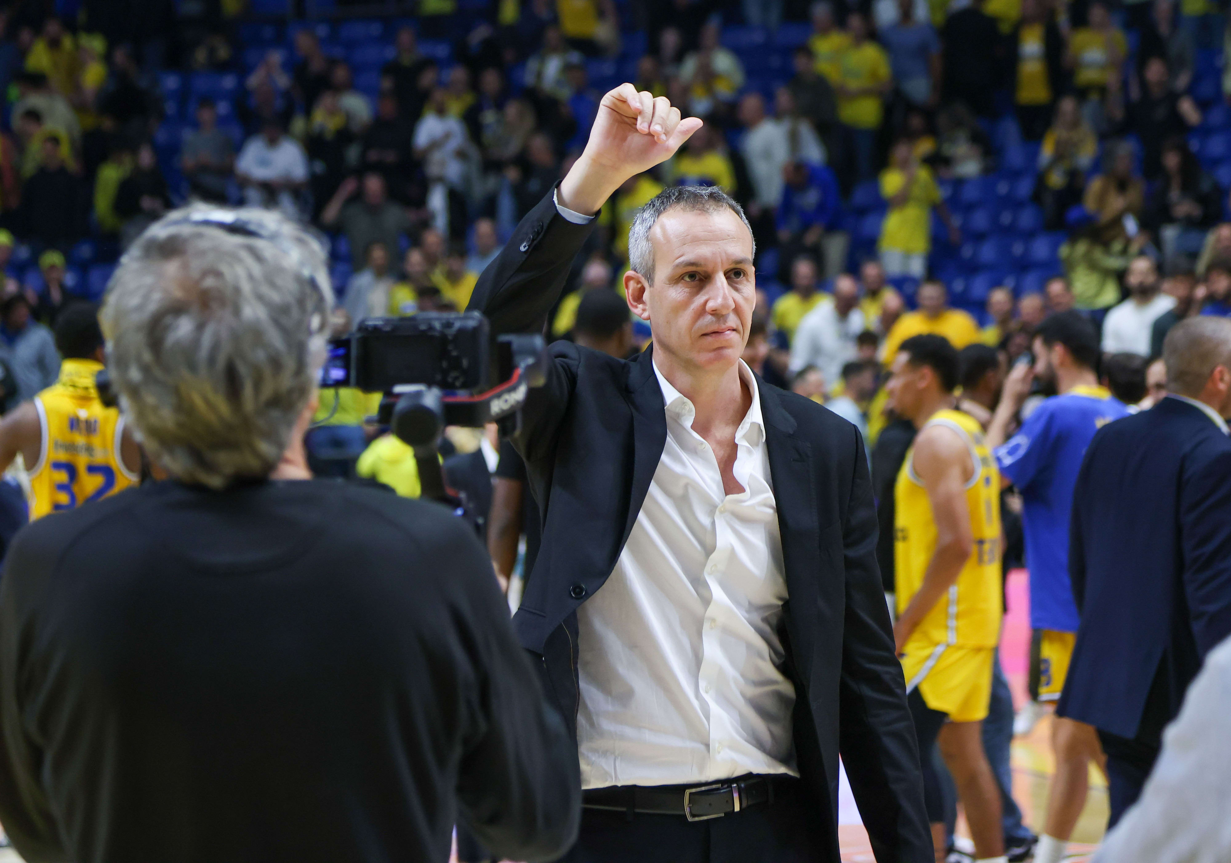 מאמן מכבי תל אביב עודד קטש