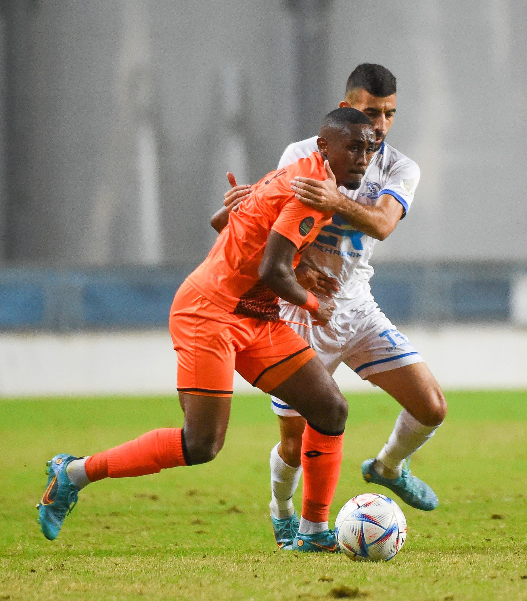 ליאל צ'אנה שחקן סקציה נס ציונה לפני מופלח שלאעטה שחקן מכבי בני ריינה