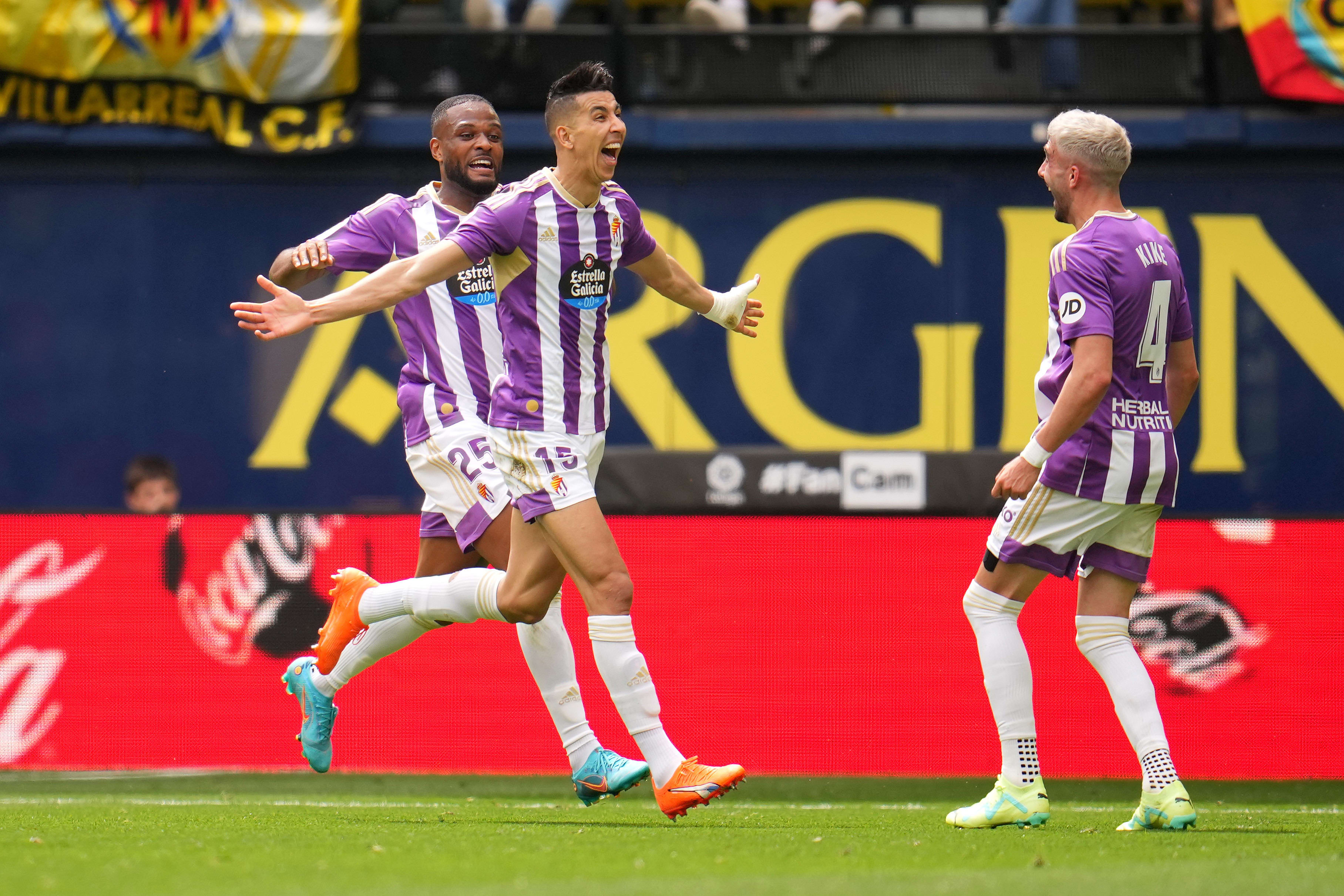 ג'וואד אל יאמיק שחקן ויאדוליד חוגג שער