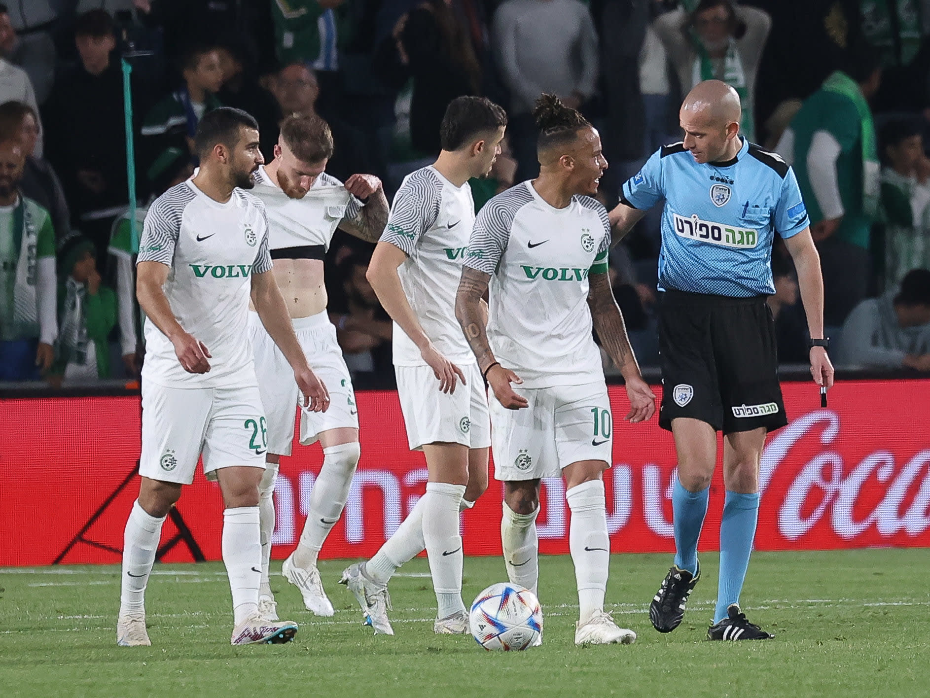 שחקני מכבי חיפה מאוכזבים