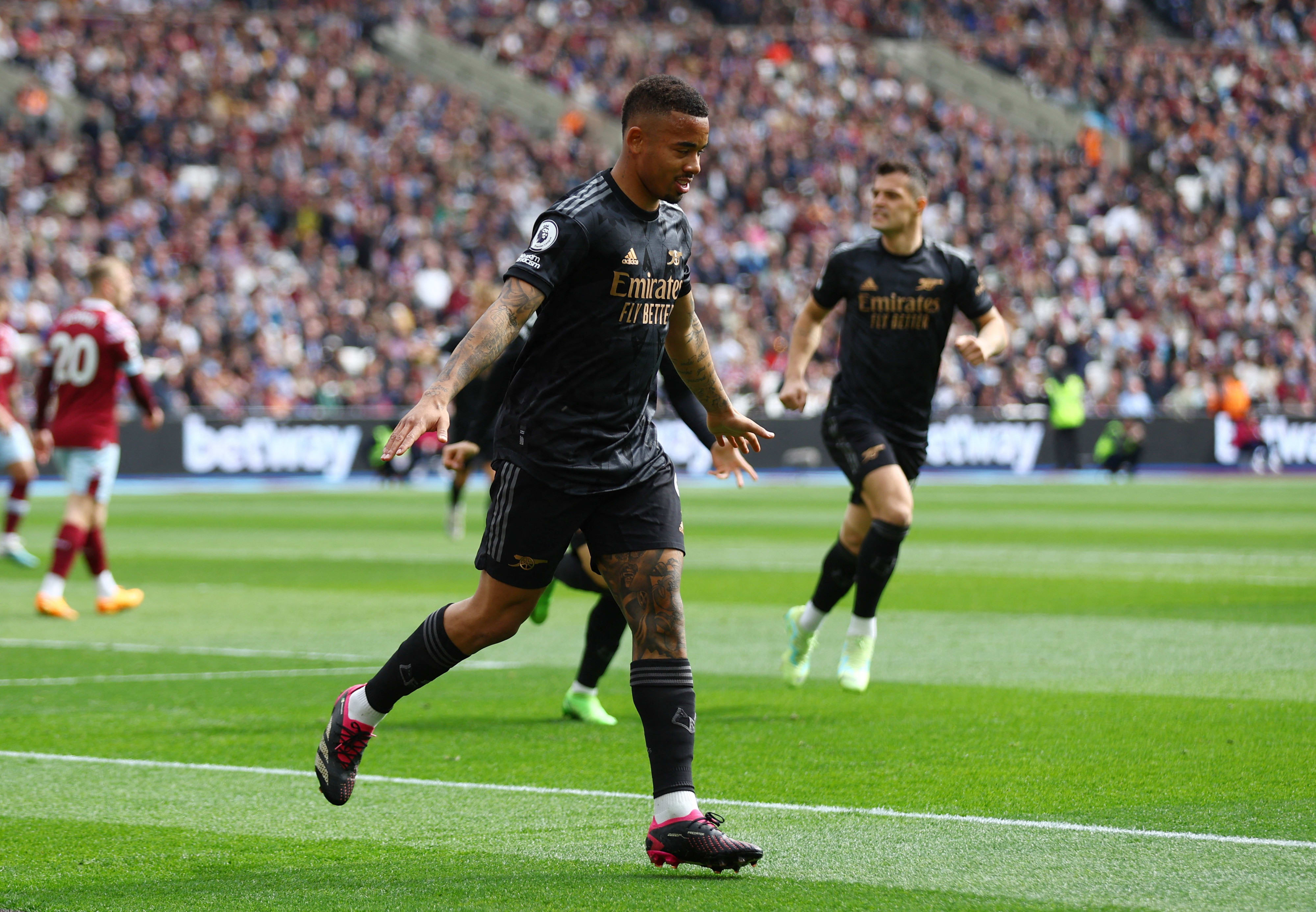 גבריאל ז'סוס, שחקן ארסנל חוגג