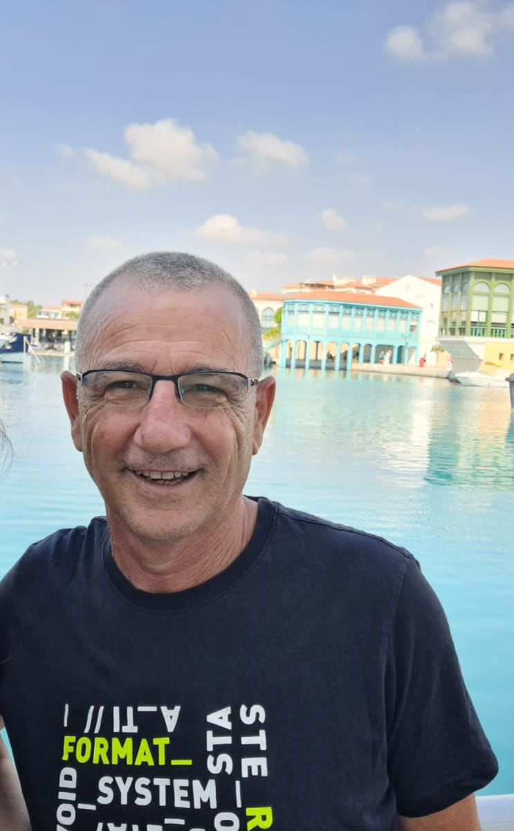 אברהם אבוקרט