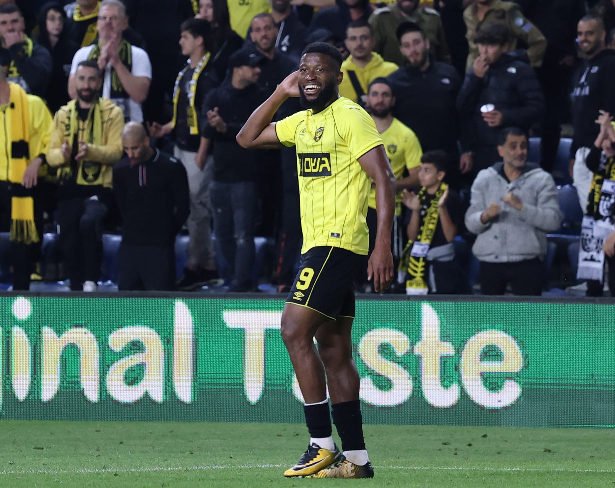 פרד פריידיי, שחקן בית"ר ירושלים