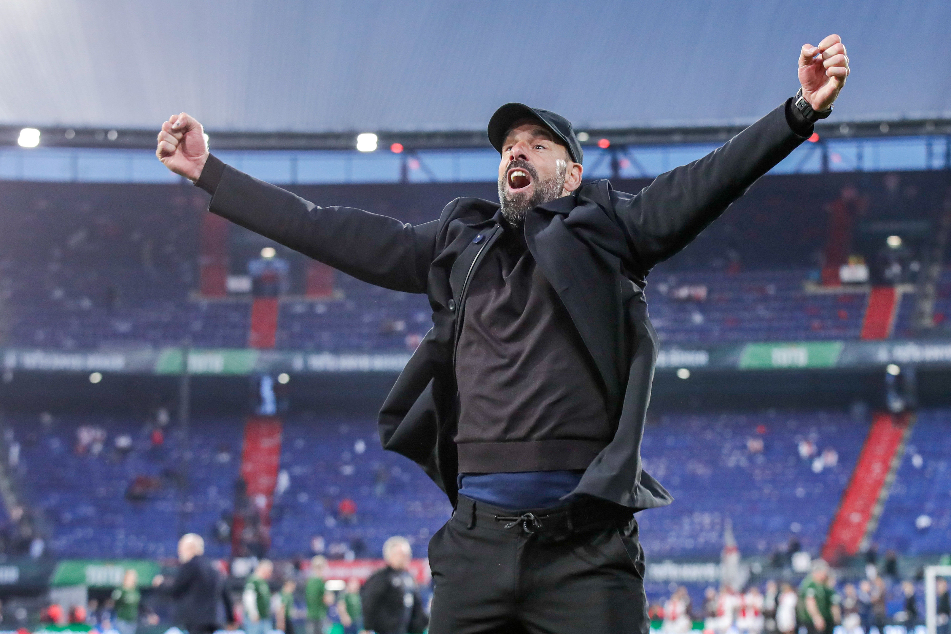 רוד ואן ניסטלרוי מאמן פ.ס.וו איינדהובן