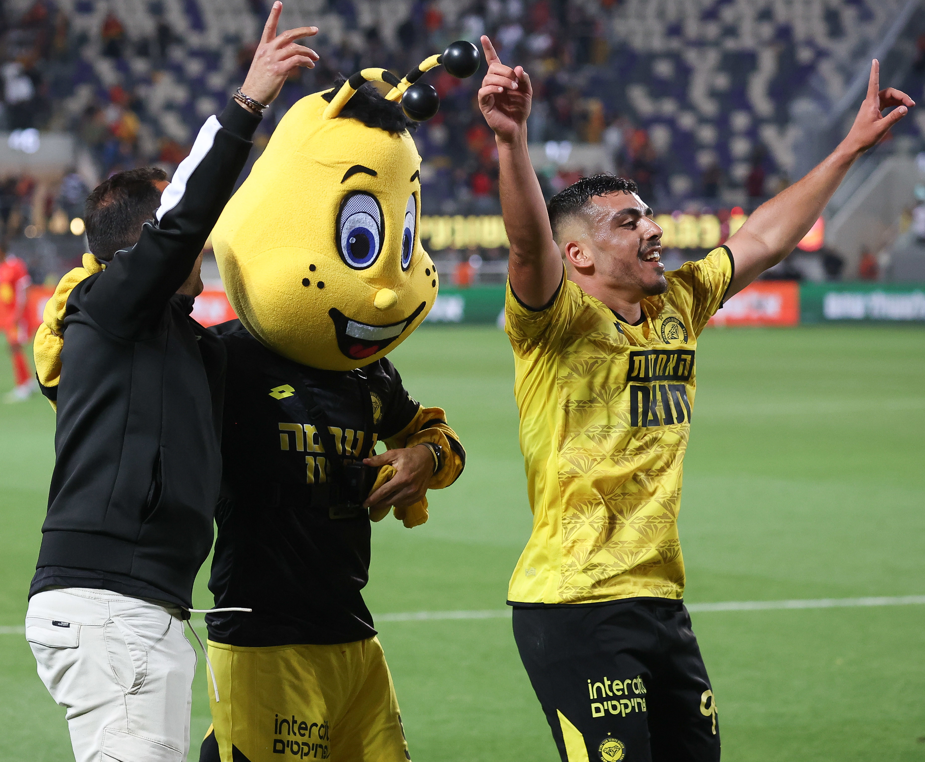 איתן אזולאי מכבי נתניה חוגג