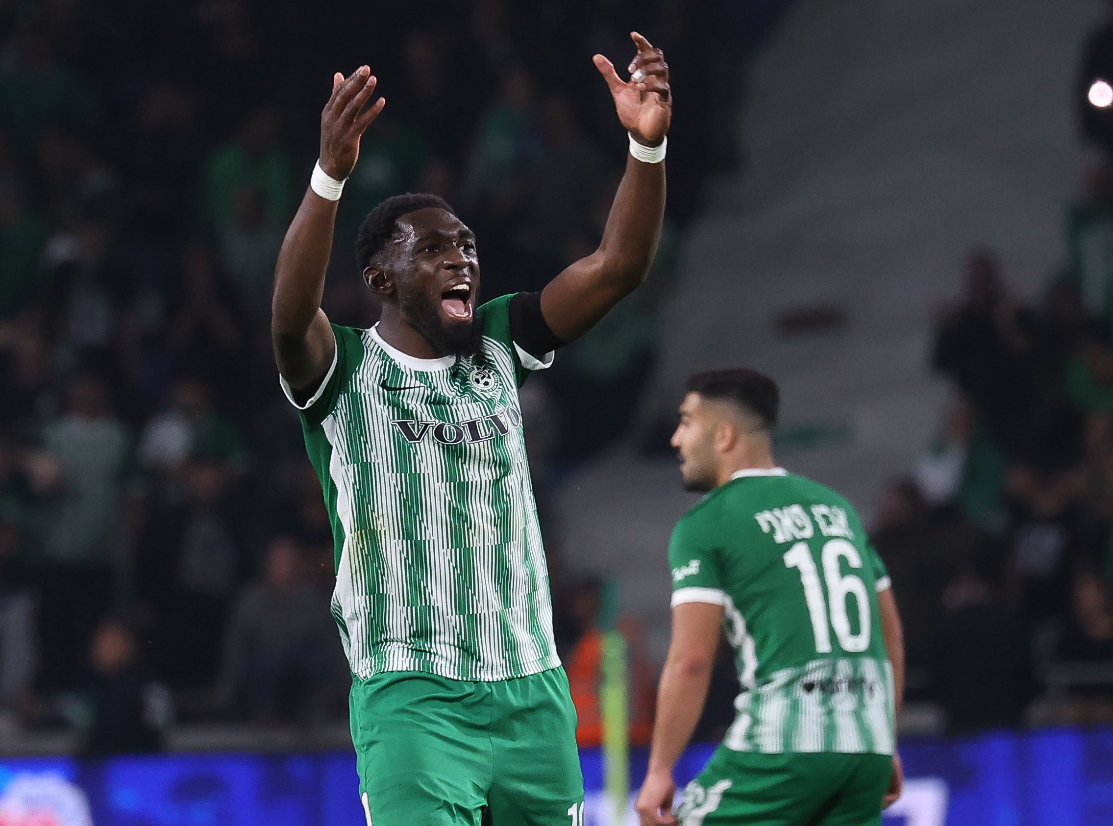 שחקן מכבי חיפה דילן בטובינסיקה