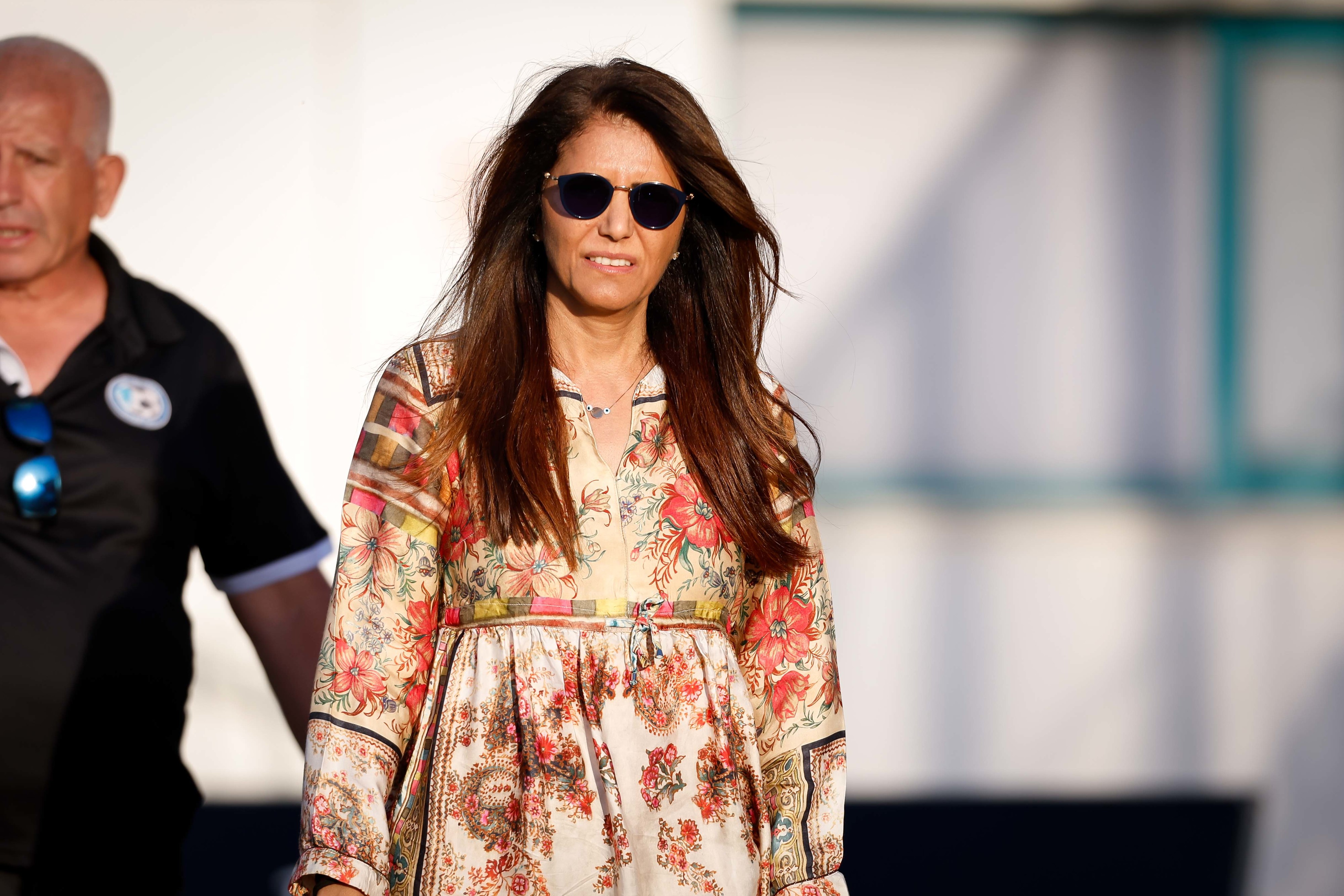 אלונה ברקת, בעלים הפועל באר שבע