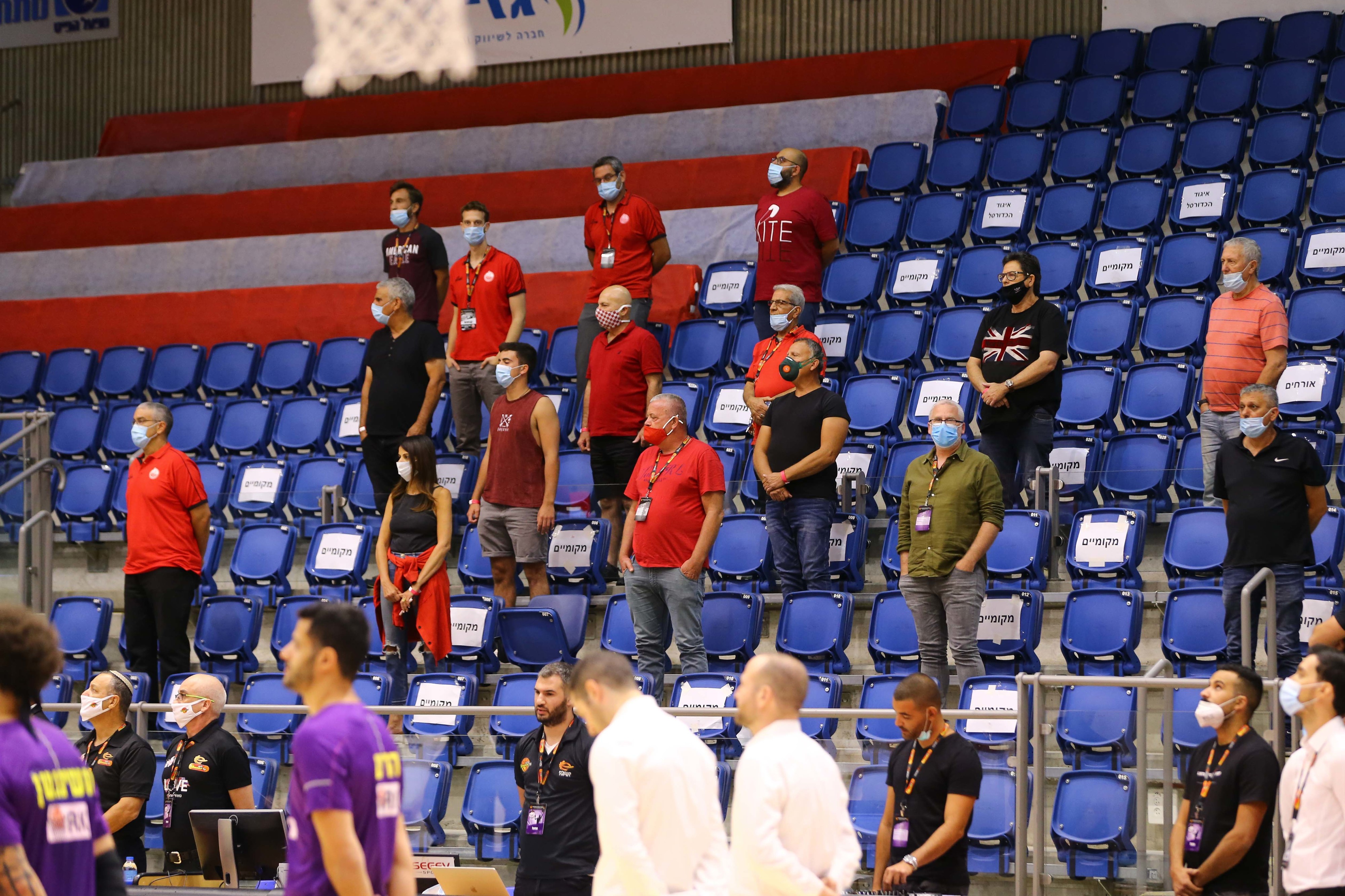 אולם הקונכיה בבאר שבע לפני המשחק בין הפועל באר שבע לבין הפועל חולון