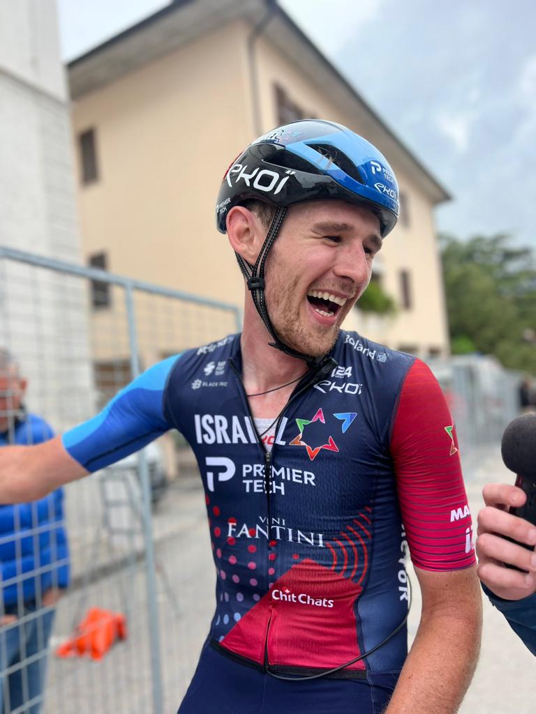 הרוכב דרק ג'י מקבוצת ישראל פרמייר טק מסיים במקום השני בקטע במירוץ ג'ירו ד'איטליה