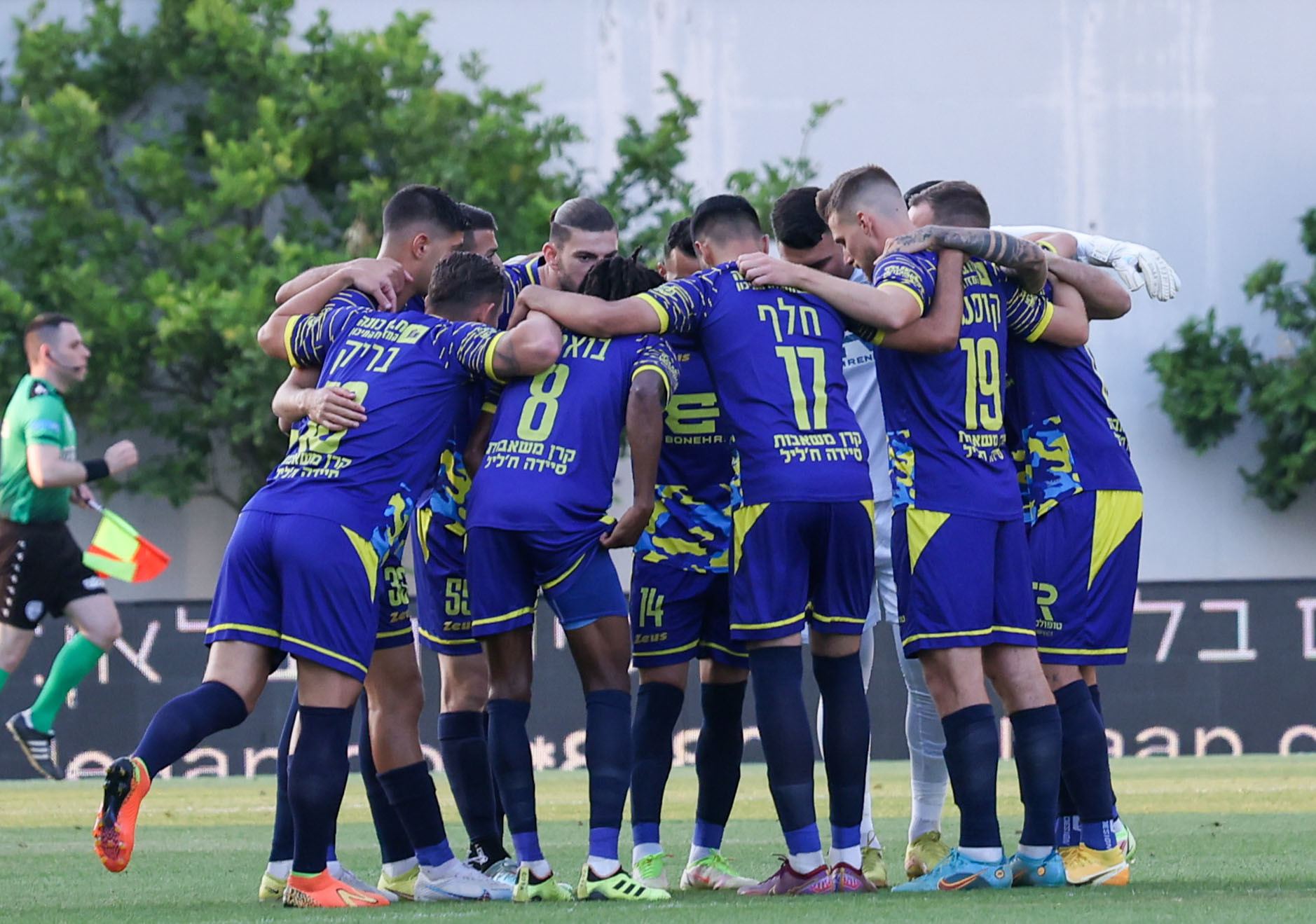 שחקני בני ריינה