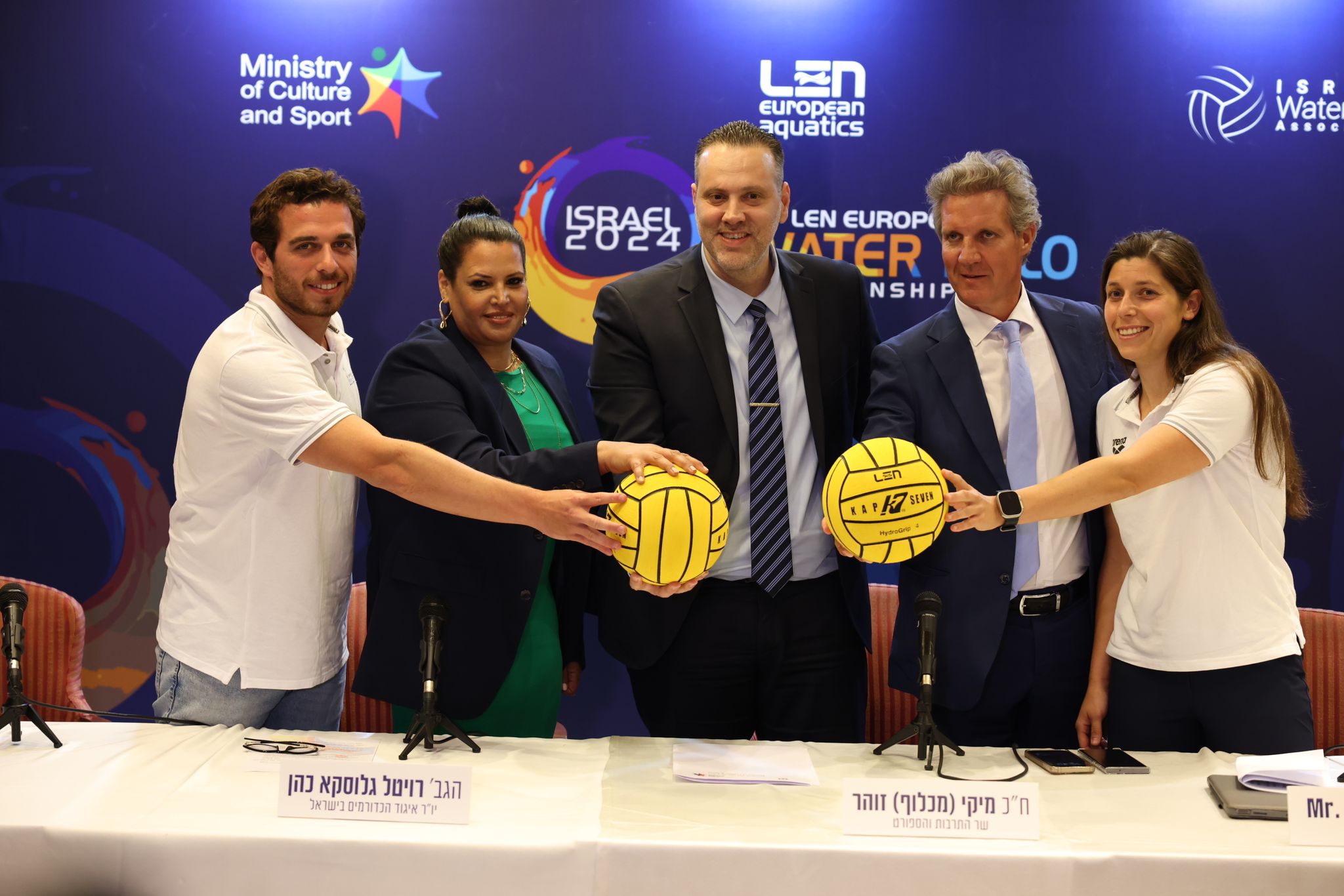 שר התרבות והספורט מיקי זוהר במסיבת העיתונאים של איגוד הכדורמים