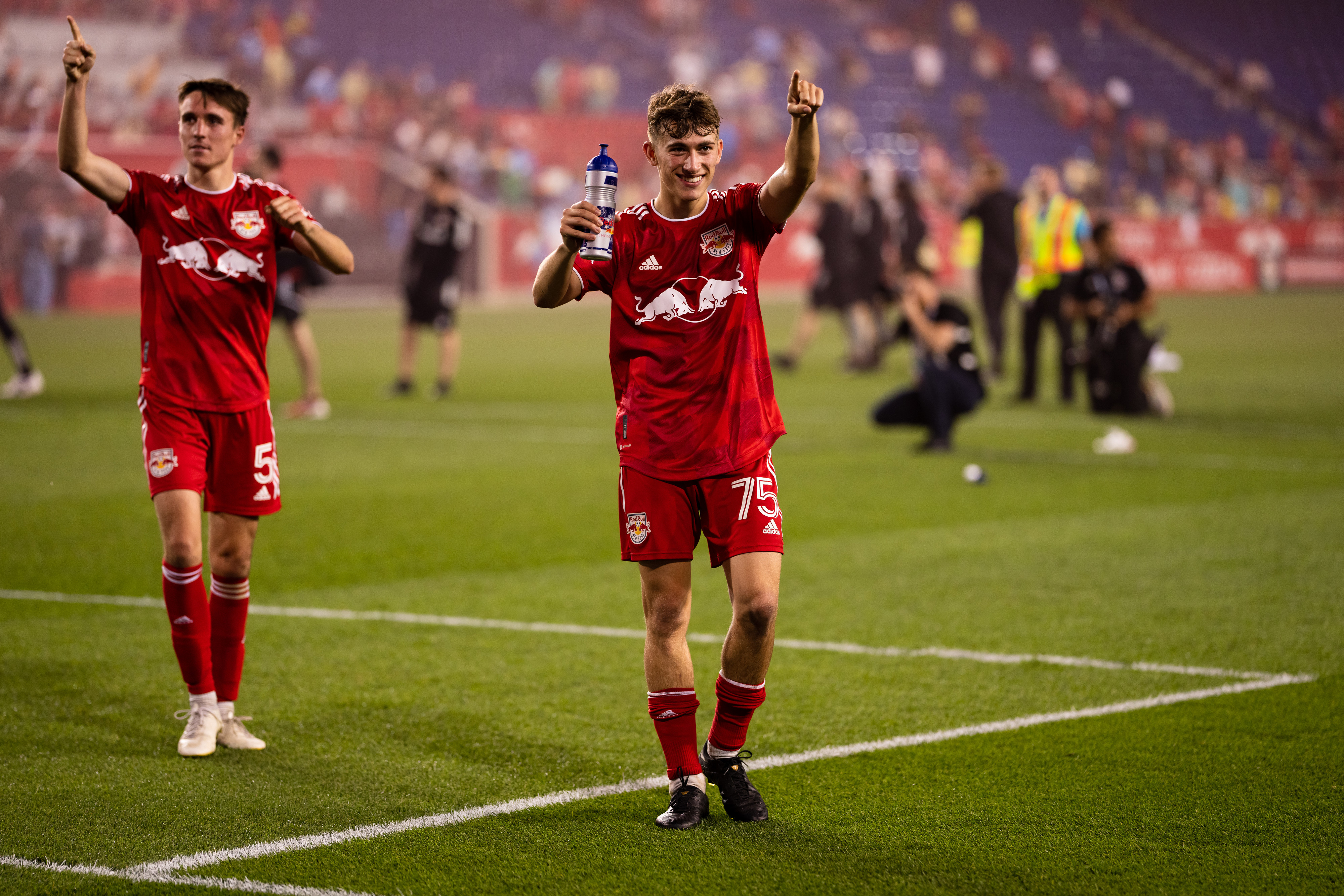 דניאל אדלמן, כדורגלן אמריקאי