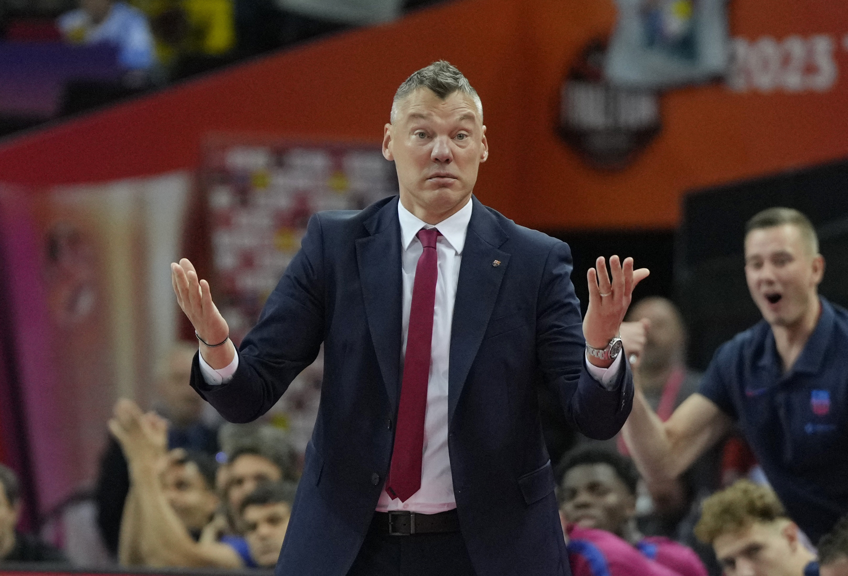 מאמן ברצלונה שרונאס יאסקביצ'יוס