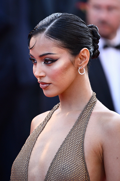 כבשה את השטיח האדום