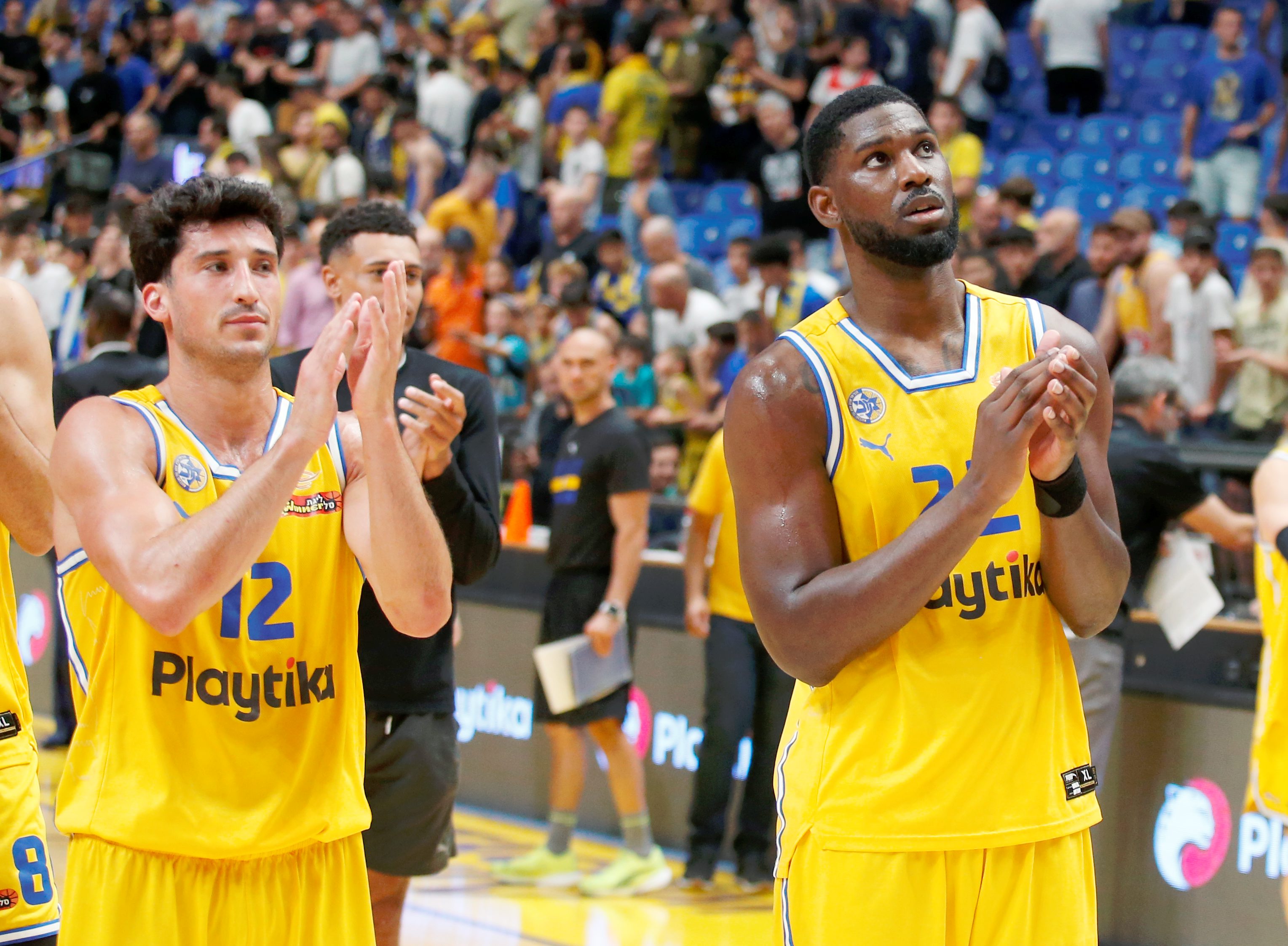 שחקני מכבי תל אביב אלכס פויתרס, ג'ון דיברתולומיאו