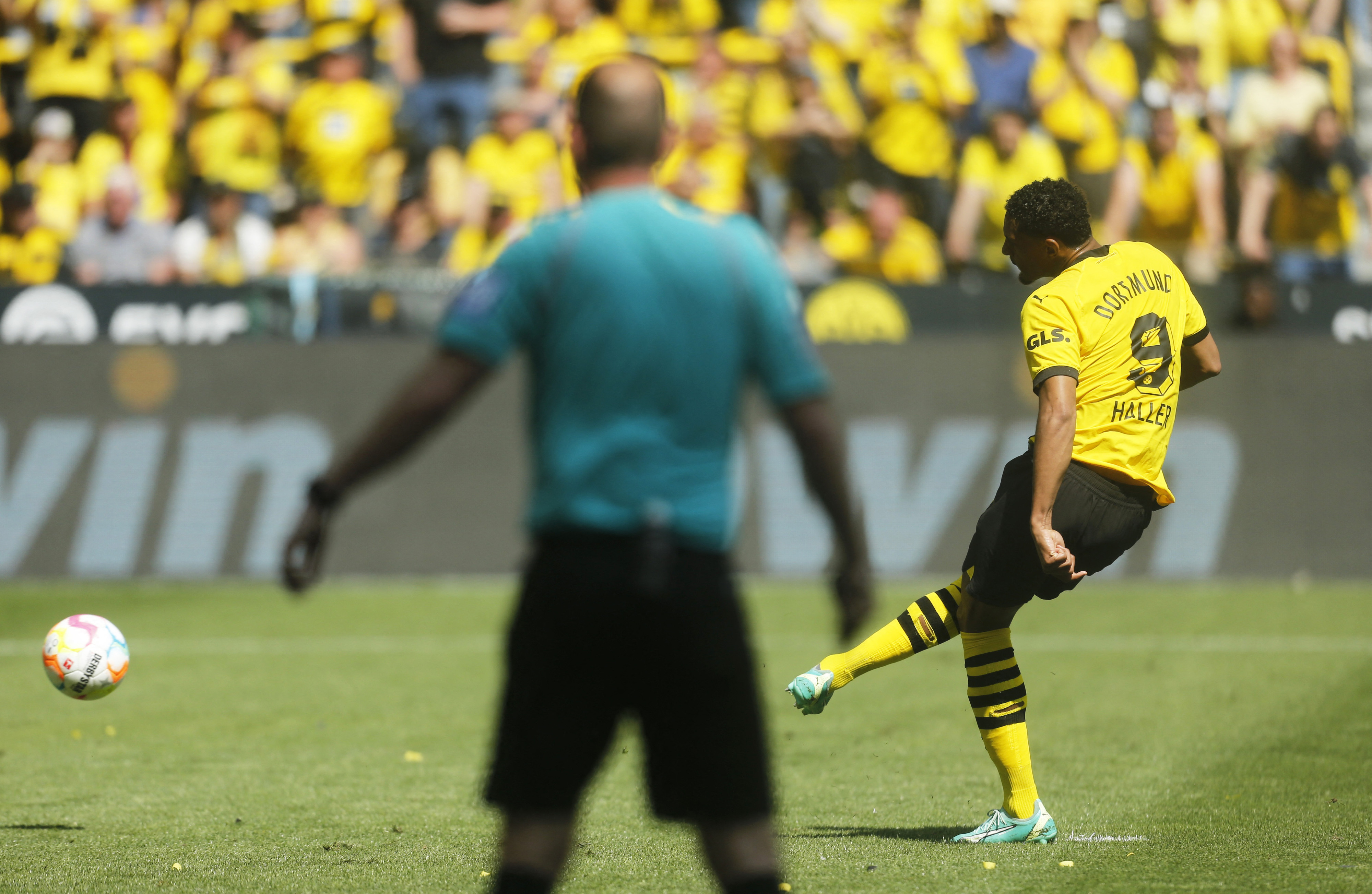 סבסטיאן האלר בורוסיה דורטמונד החמצת פנדל