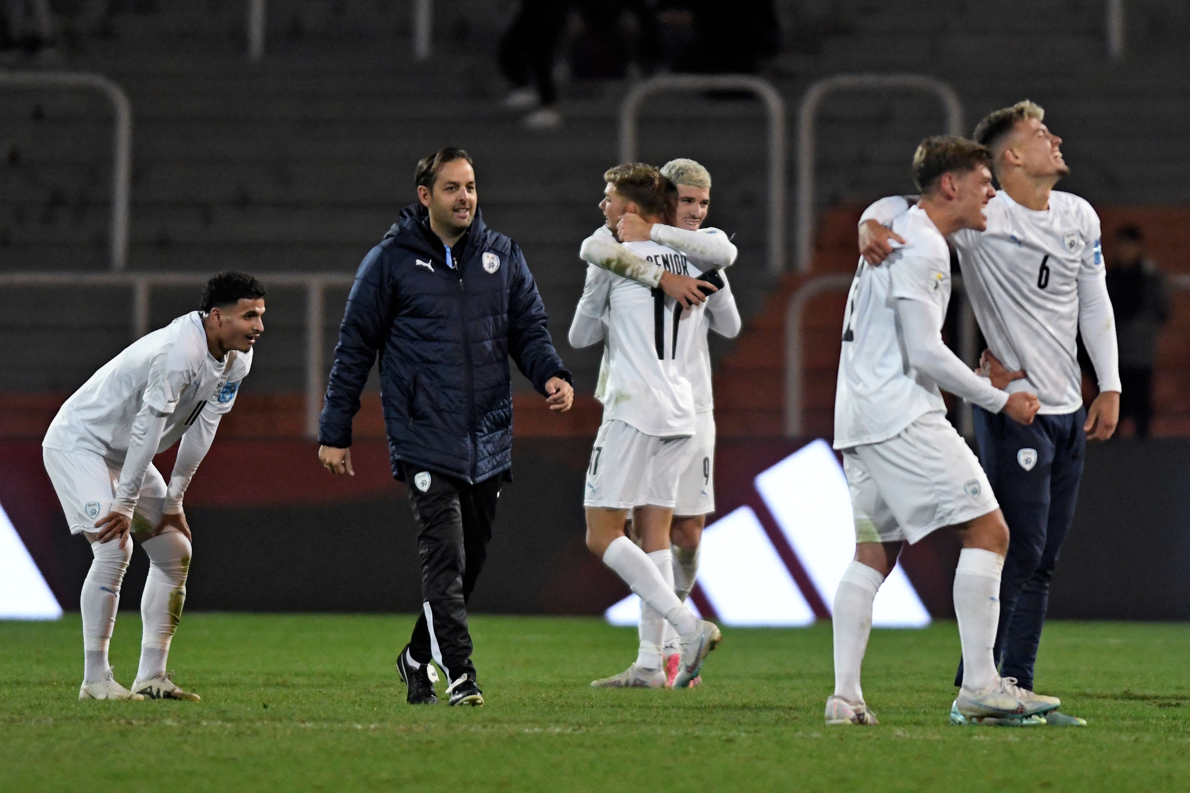 נבחרת הנוער של ישראל חוגגת