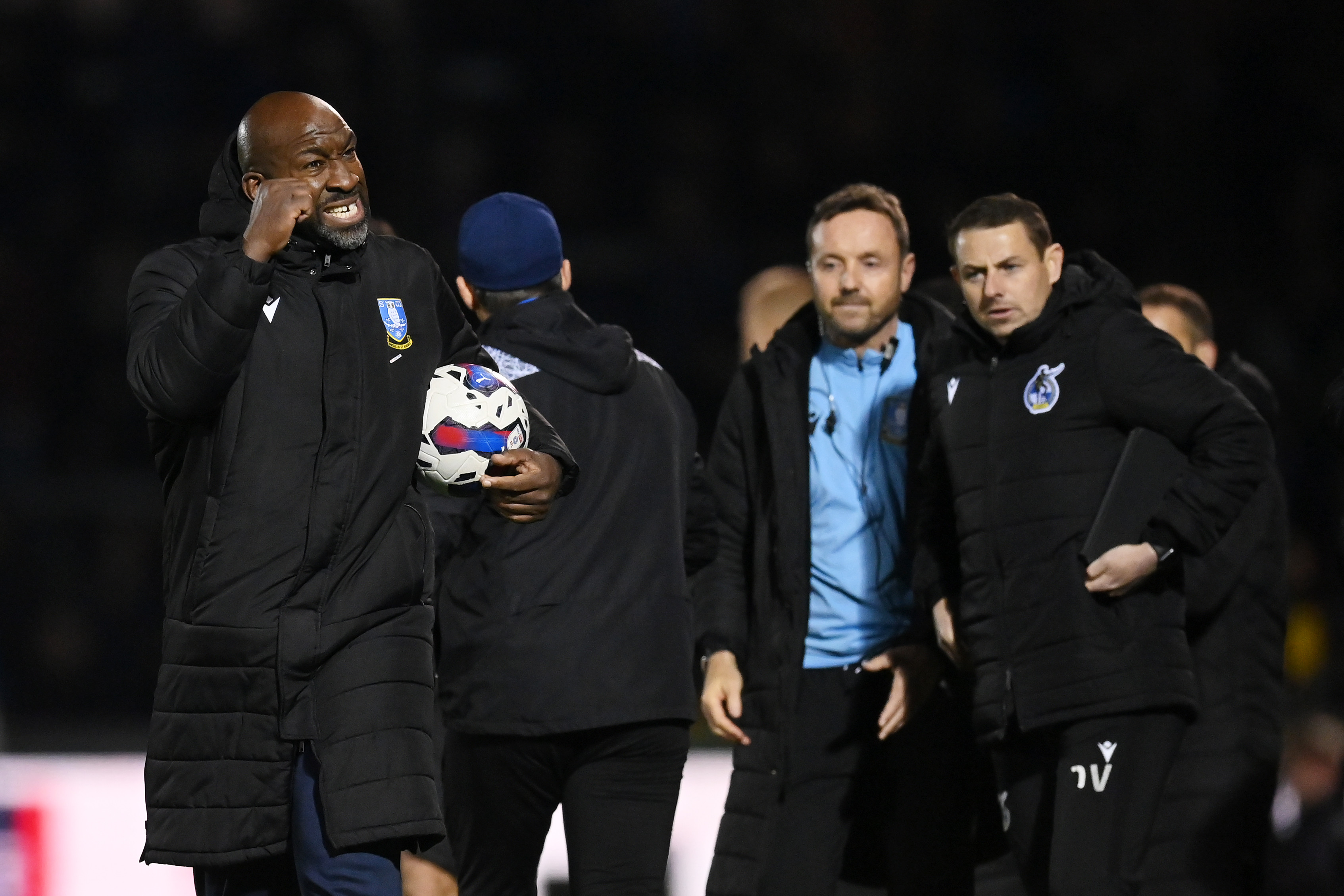 דארן מור מאמן שפילד וונסדיי