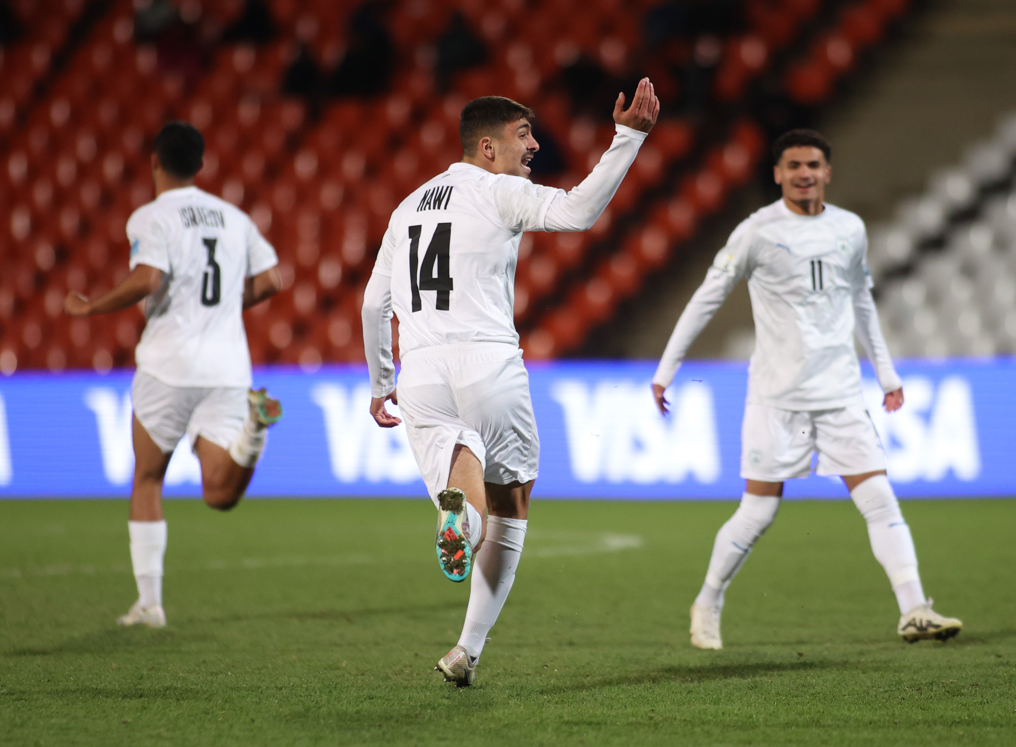 שחקן נבחרת הנוער של ישראל, רוי נאווי