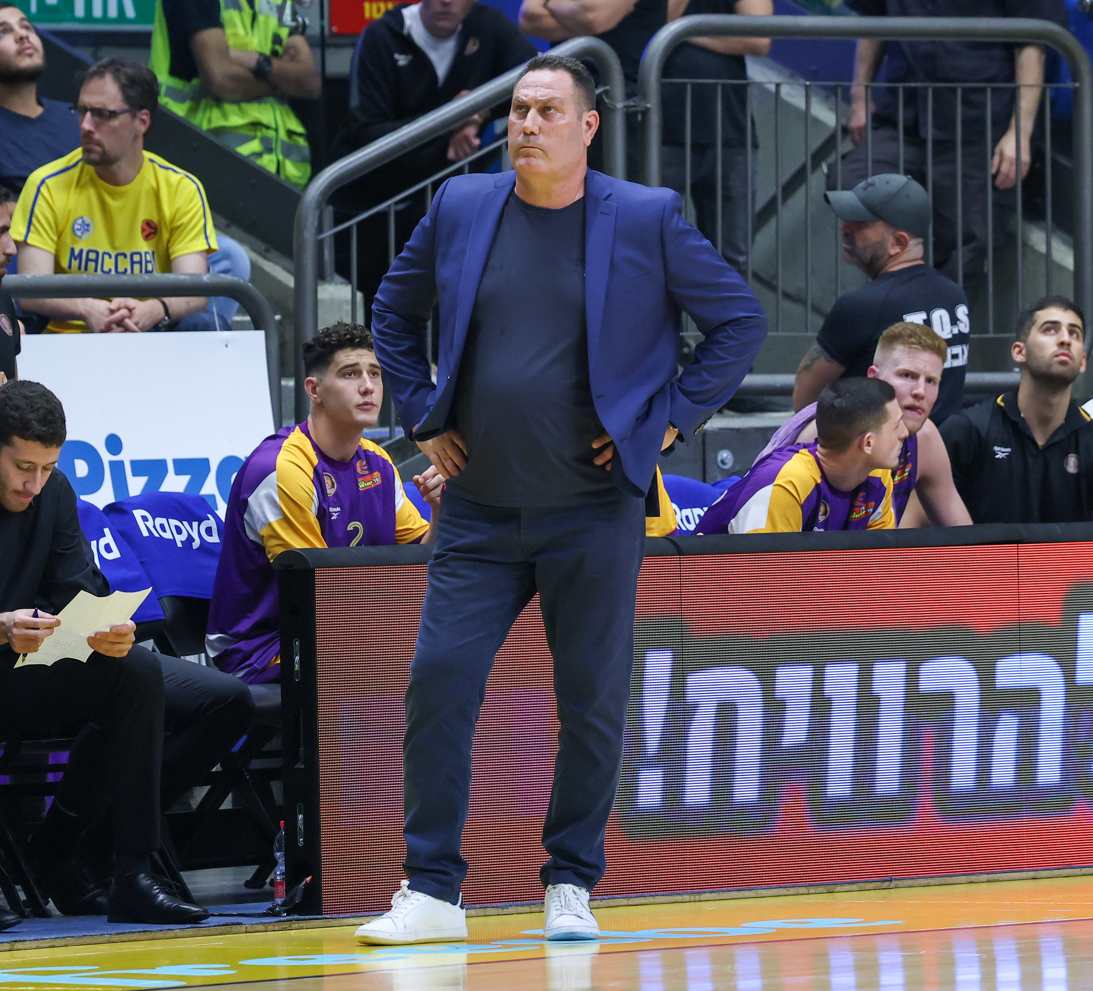 גיא גודס מאמן הפועל חולון