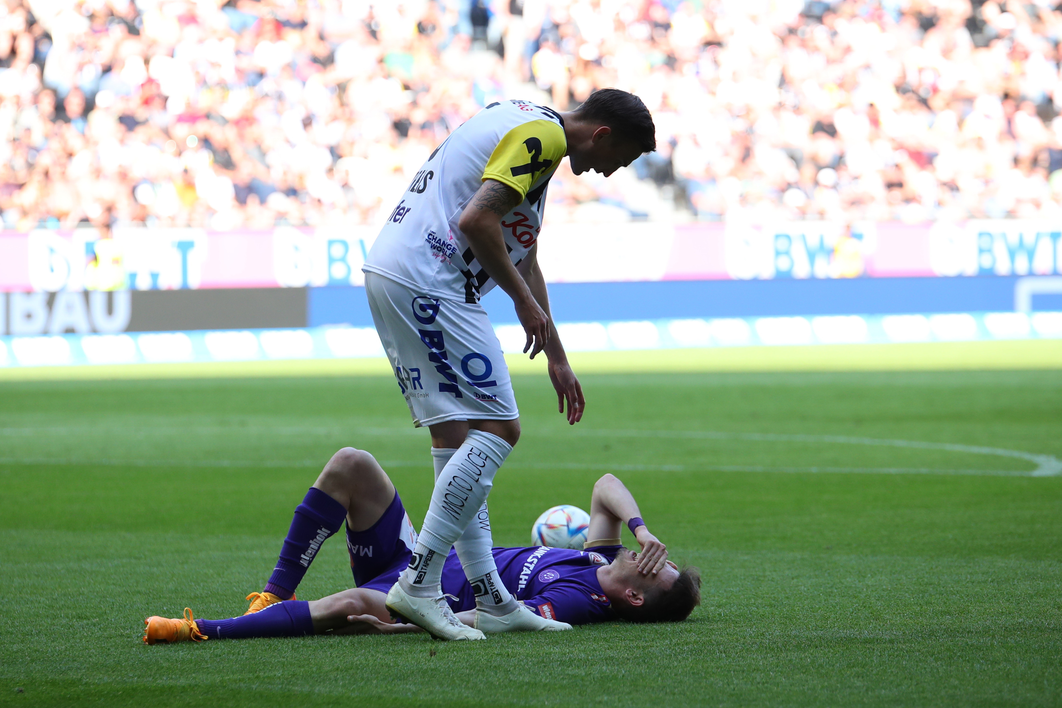 שחקן אוסטריה וינה דורון ליידנר פצוע