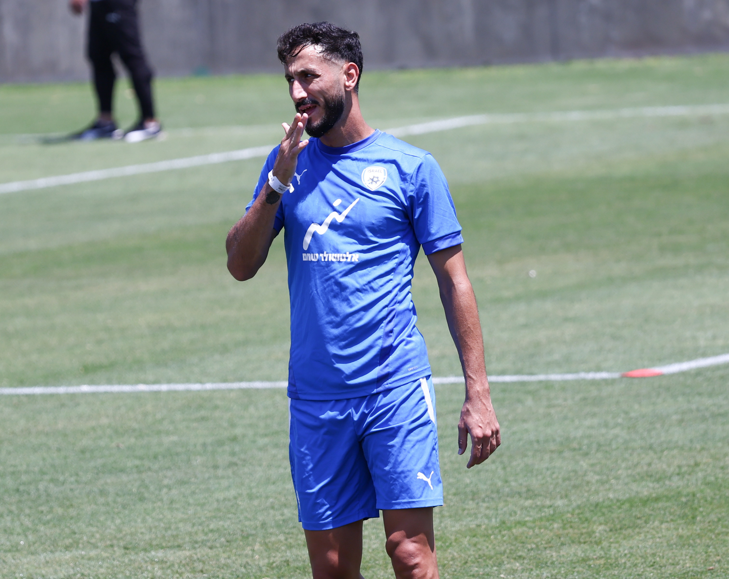 שגיב יחזקאל באימון נבחרת ישראל