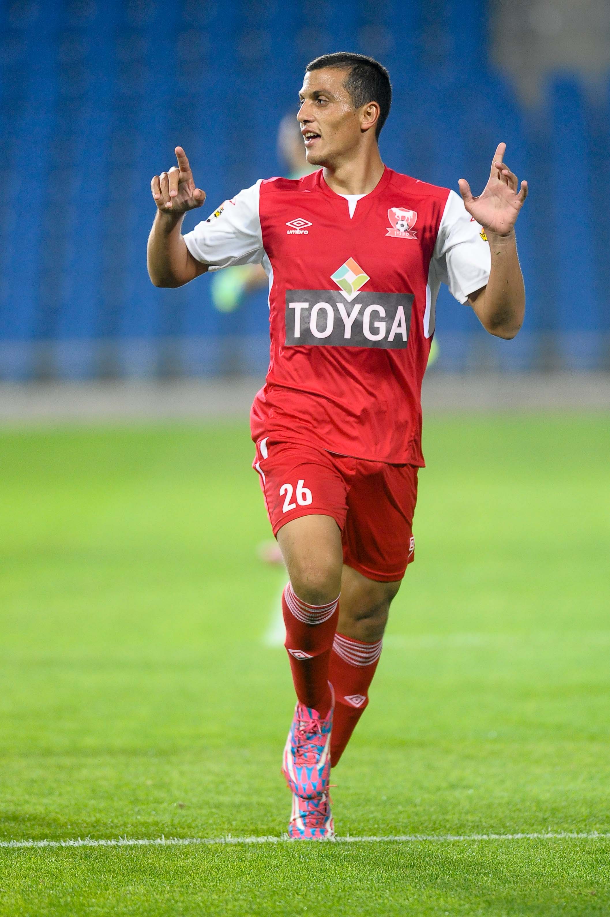 רוצה אירופה. פיראס מוגרבי