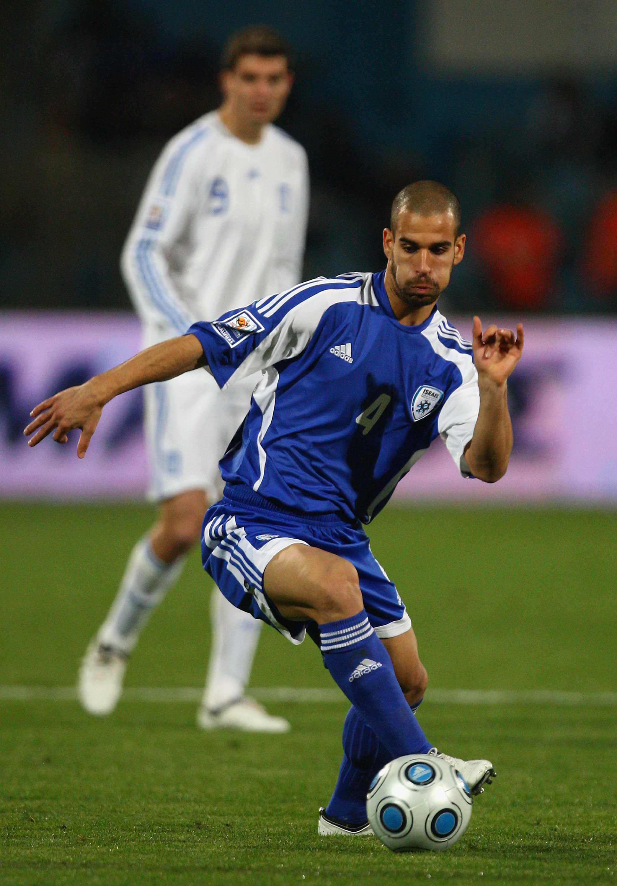 אלברמן. מפנה את הבמה לדור הצעיר