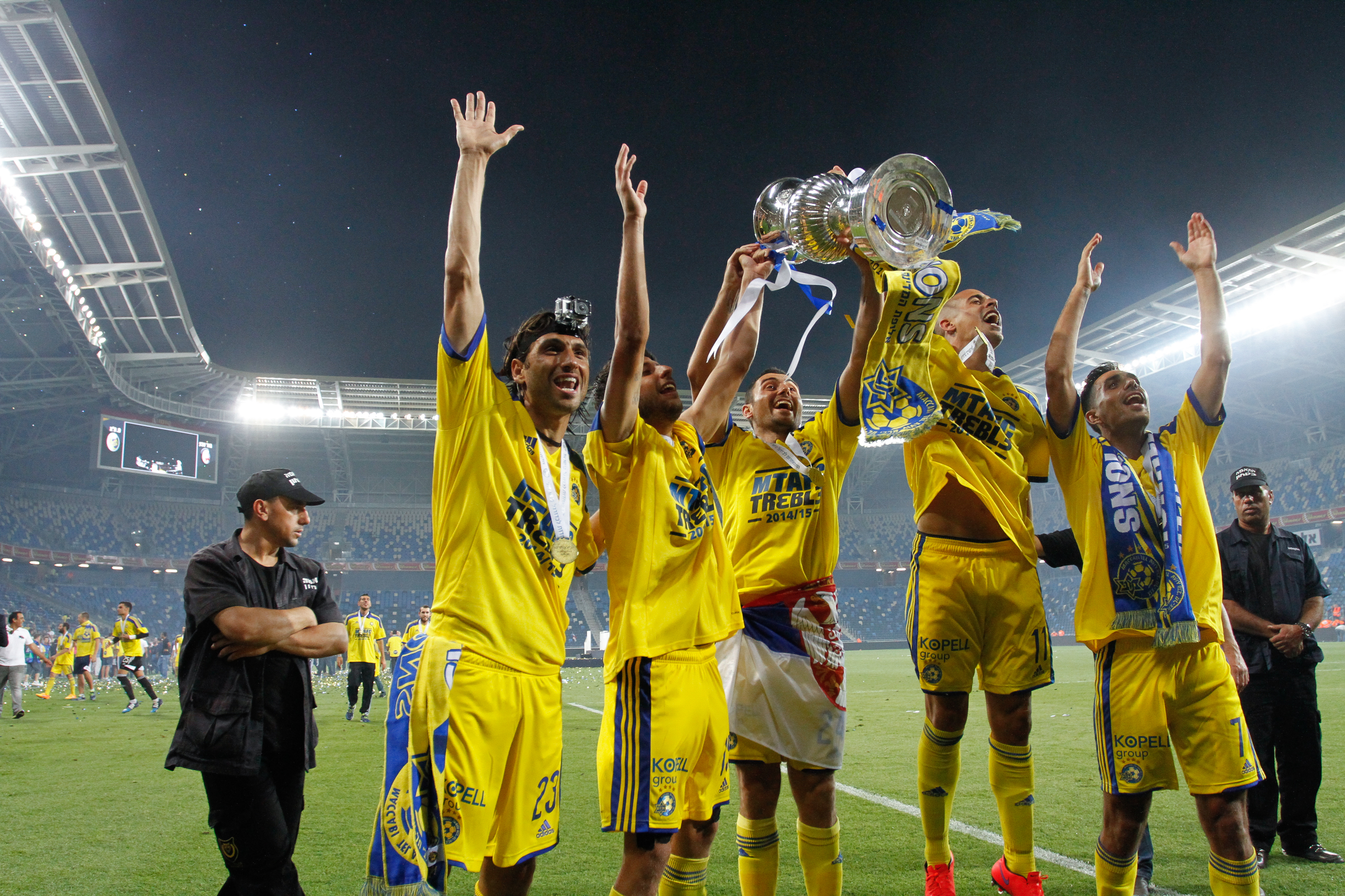 מיכה ובן חיים נהנים מהחופשה